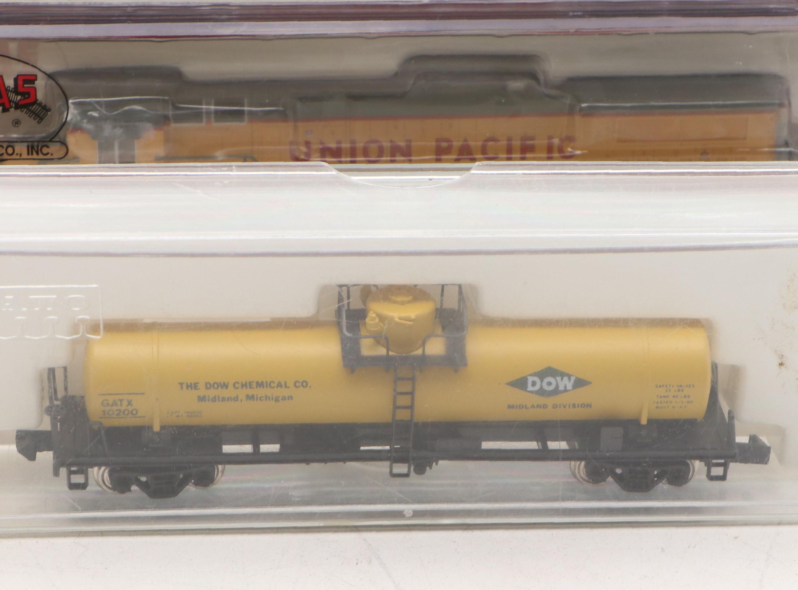 Athearn "Big Boy 4-8-8-4" with Atlas, Con-Cor, Bowser and More N-Scale Trains