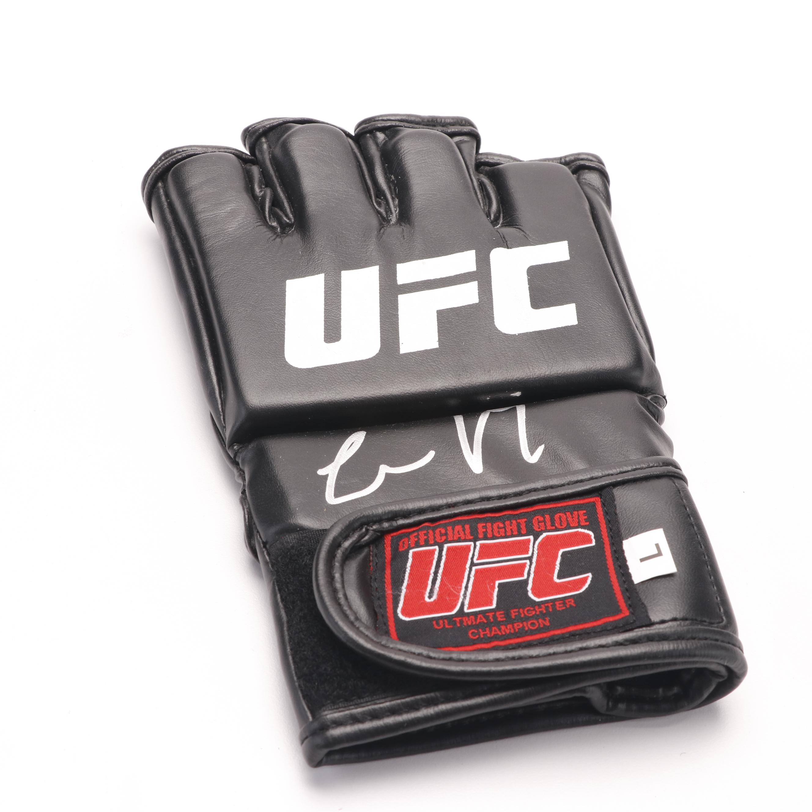 Connor McGregor Signed UFC Glove, Beckett