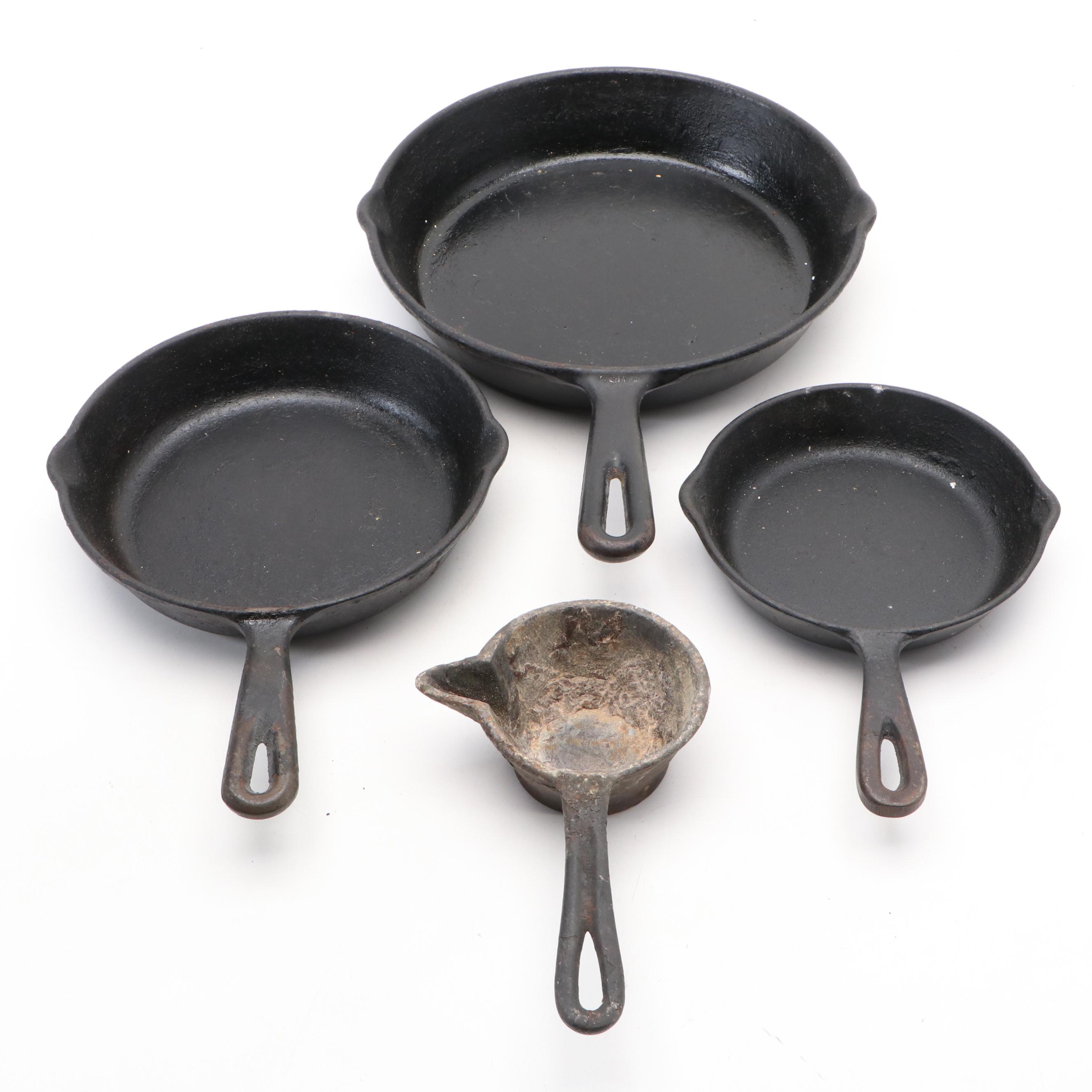 Classic Cast Iron Skillets and Other Iron Melting Pot, 20th Century
