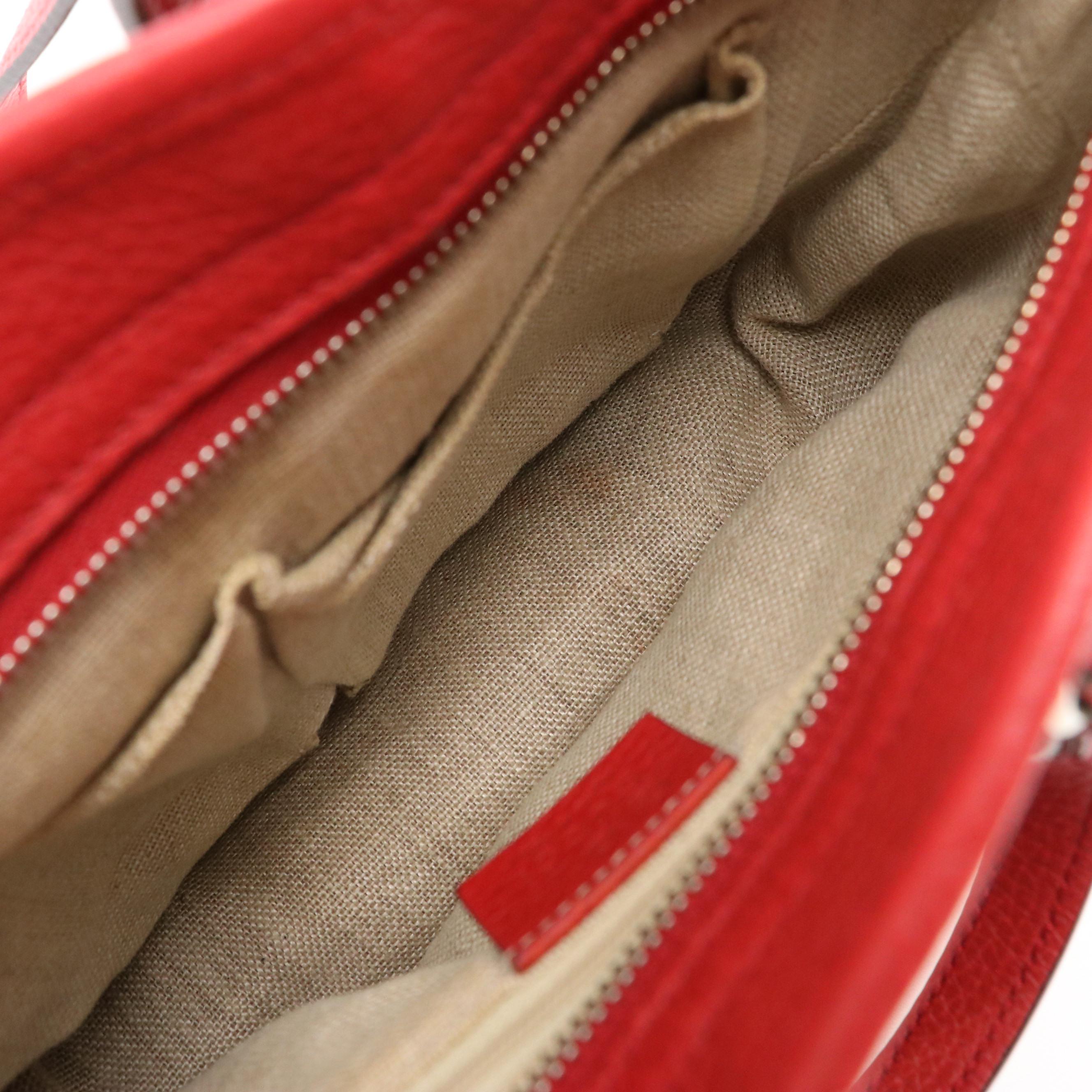 Gucci Bree Small Convertible Tote Bag in GG Canvas & Cherry Red Grained Leather