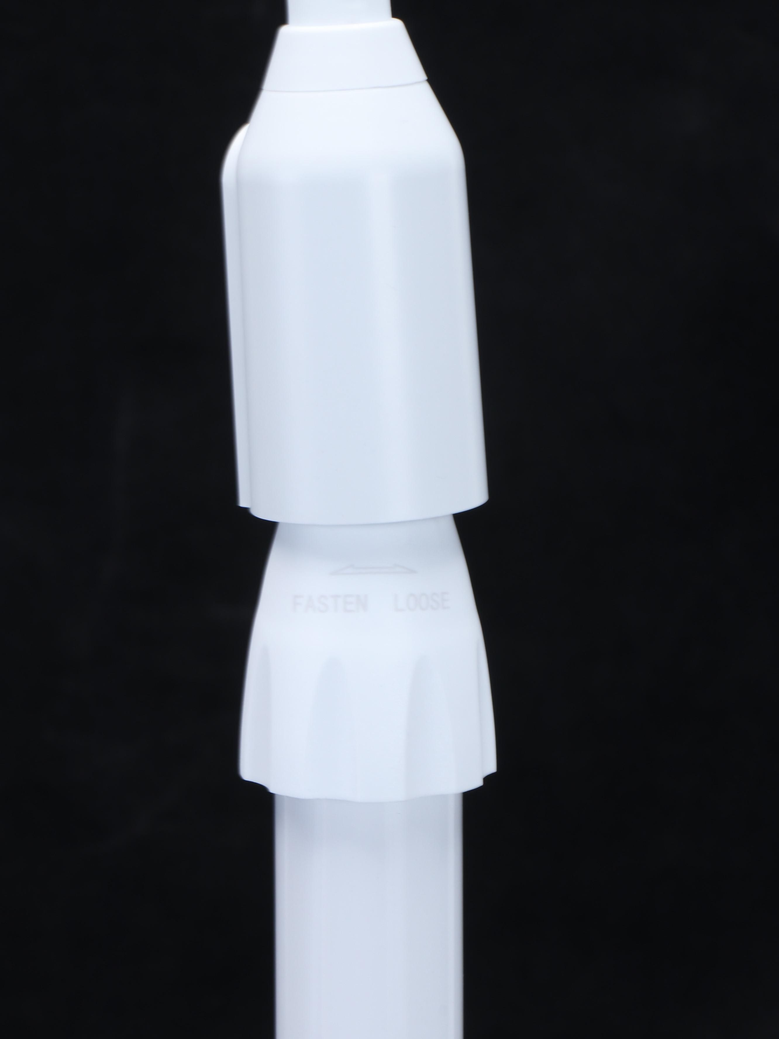 Hammacher Schlemmer Floor Standing Illuminated Full Page Magnifier, 21st C.