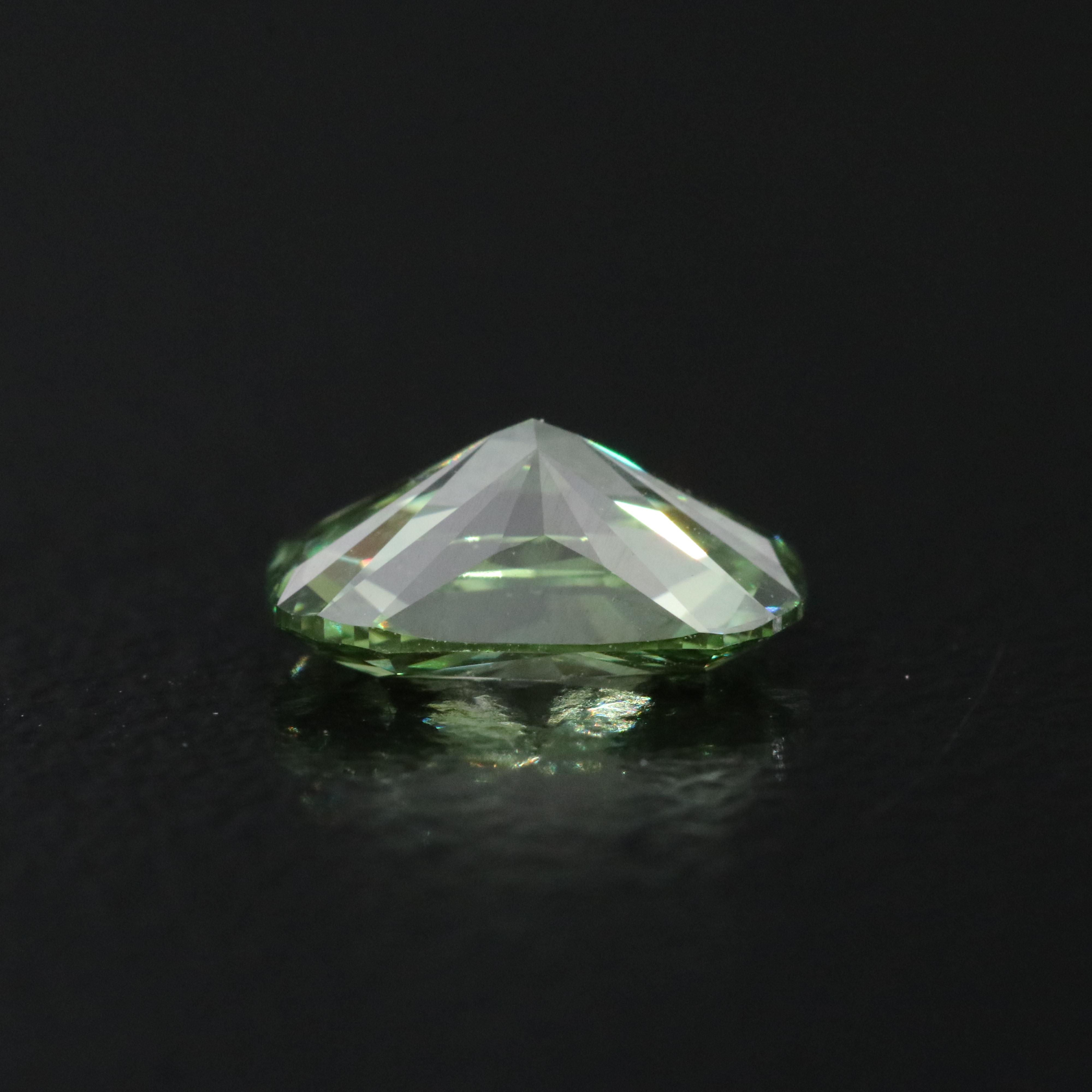 Loose 1.01 CT Lab Grown Fancy Green Diamond with IGI Report