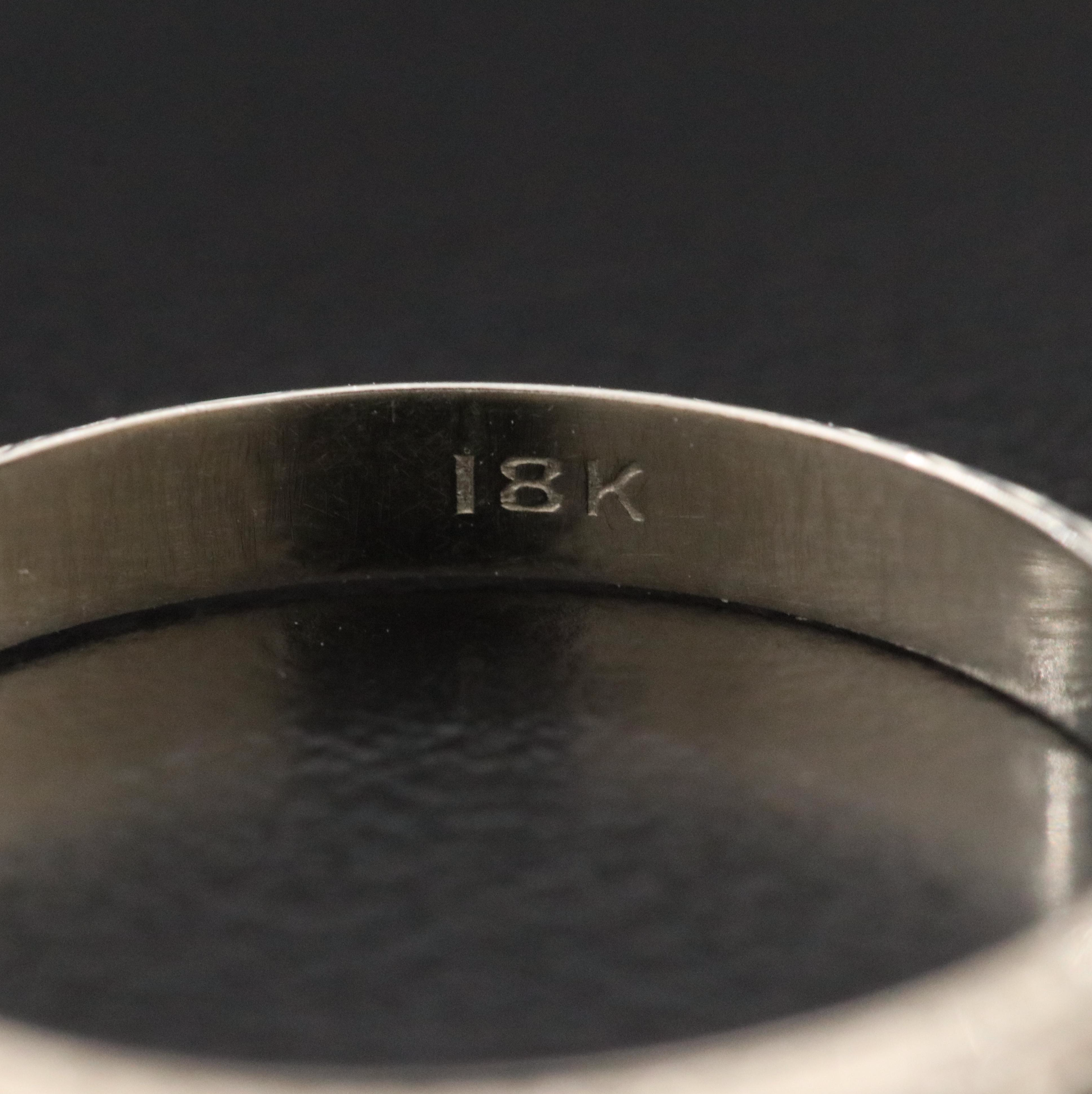 Vintage 18K Floral Pattern Band