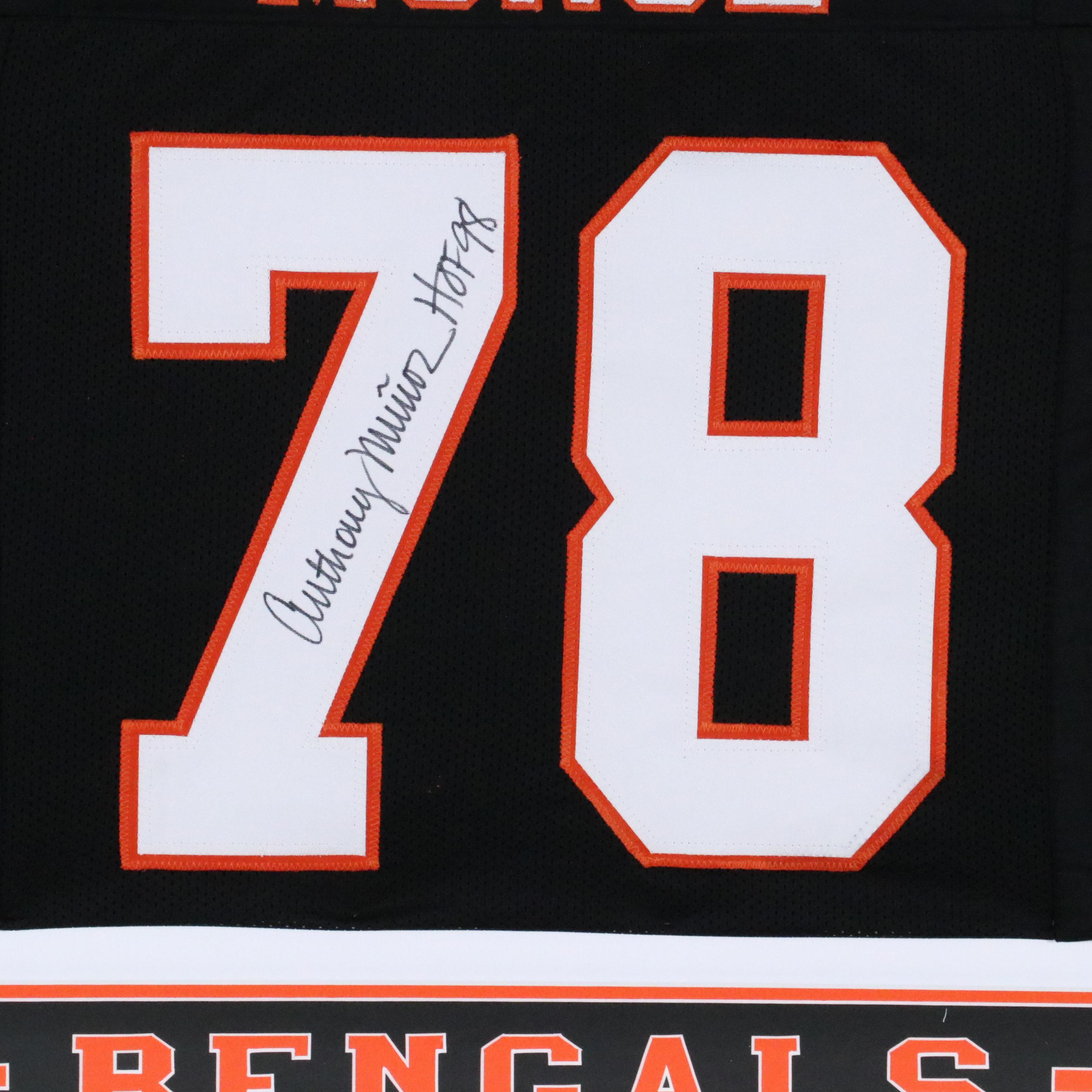 Anthony Muñoz Signed Cincinnati Bengals Football Jersey in Matted Display