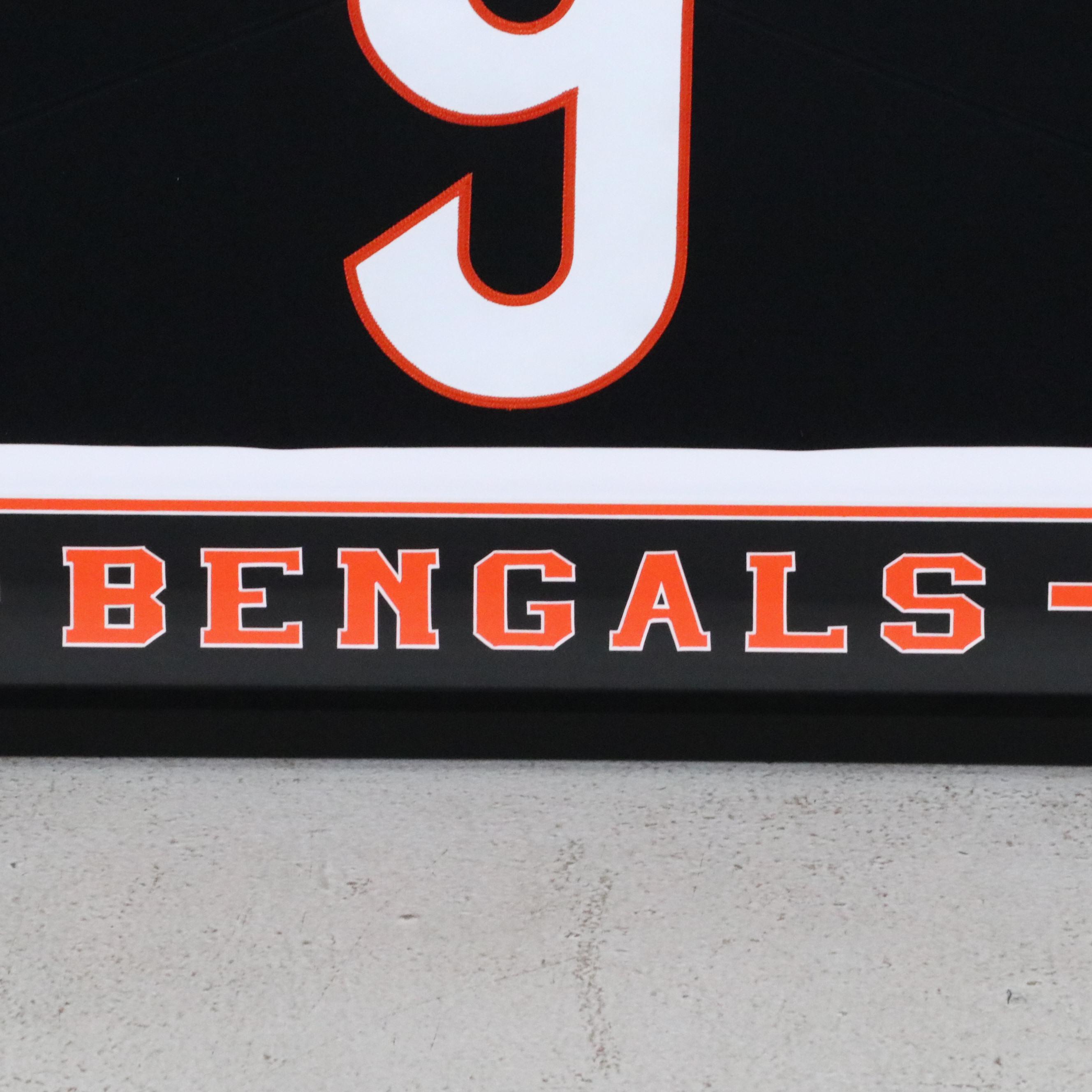 Joe Burrow Signed Cincinnati Bengals Football Jersey in Matted Display