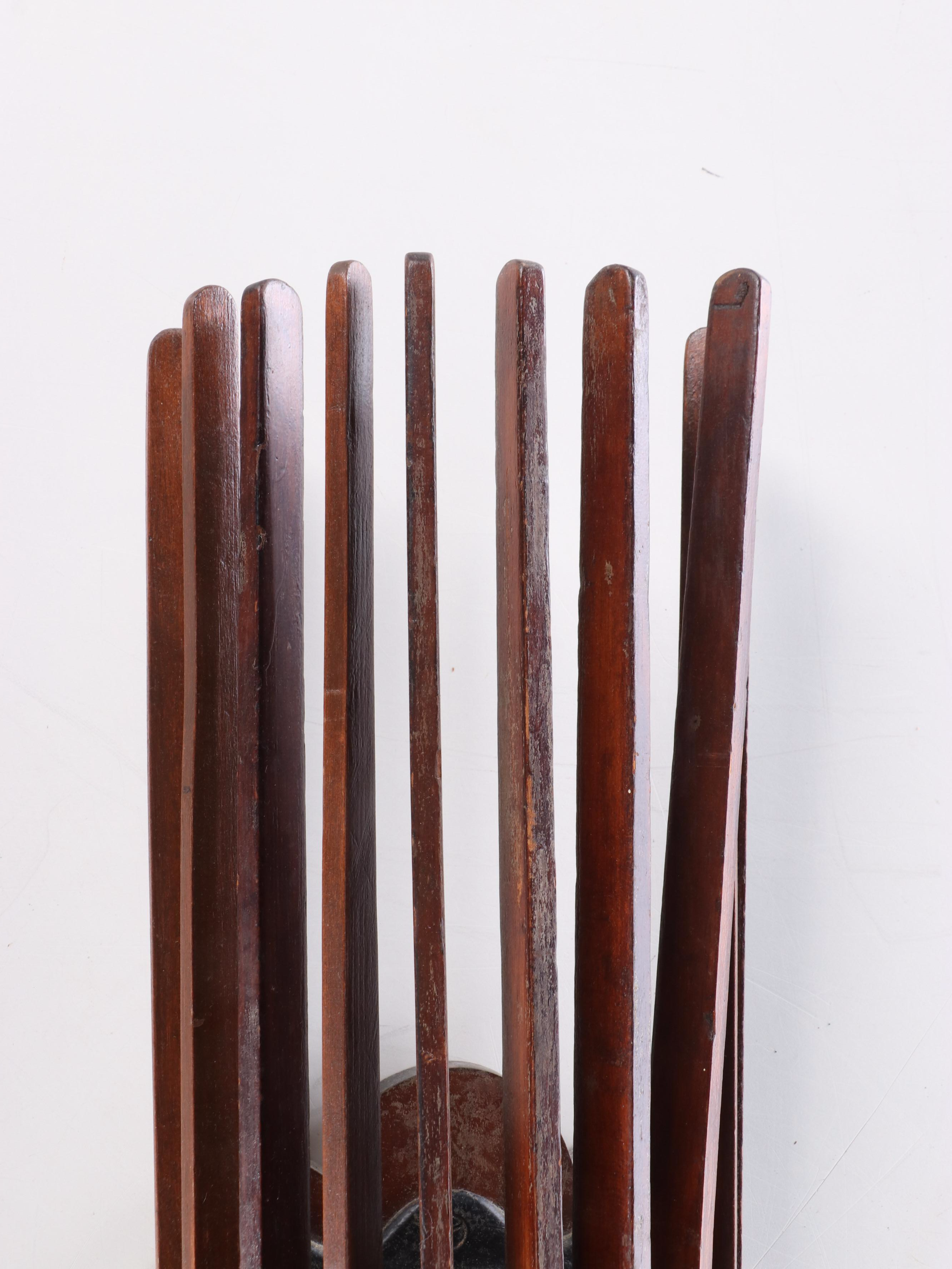 Late Victorian Walnut Finish Collapsible Clothes Dryer