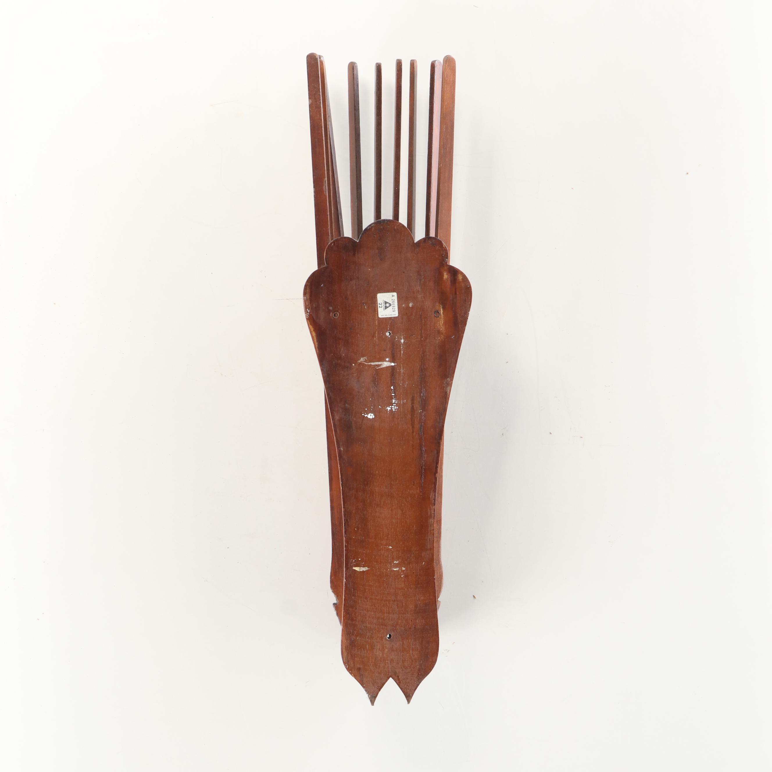 Late Victorian Walnut Finish Collapsible Clothes Dryer