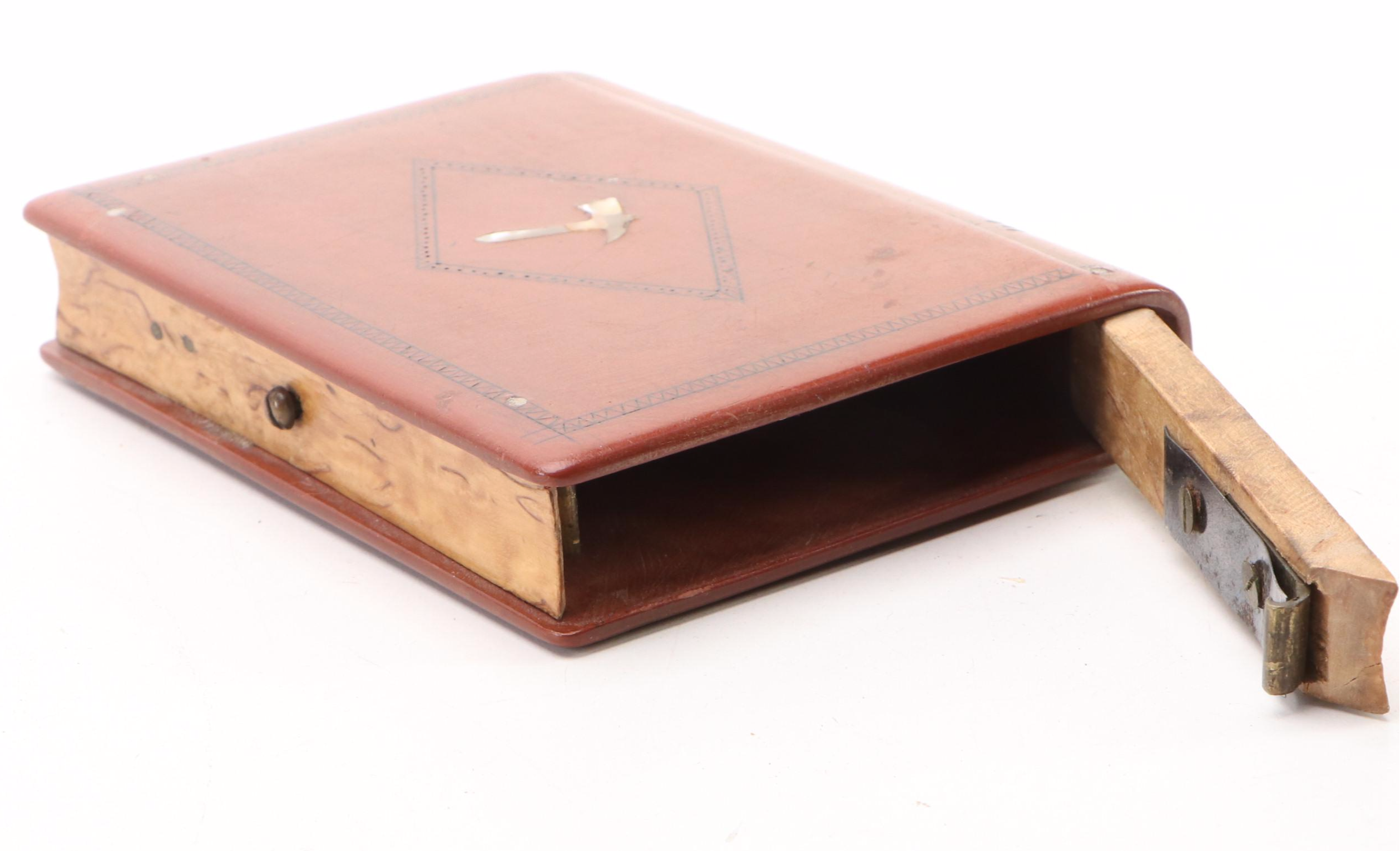 Italian Style Wooden Playing Card Box with Abalone Inlay Cigarette Case