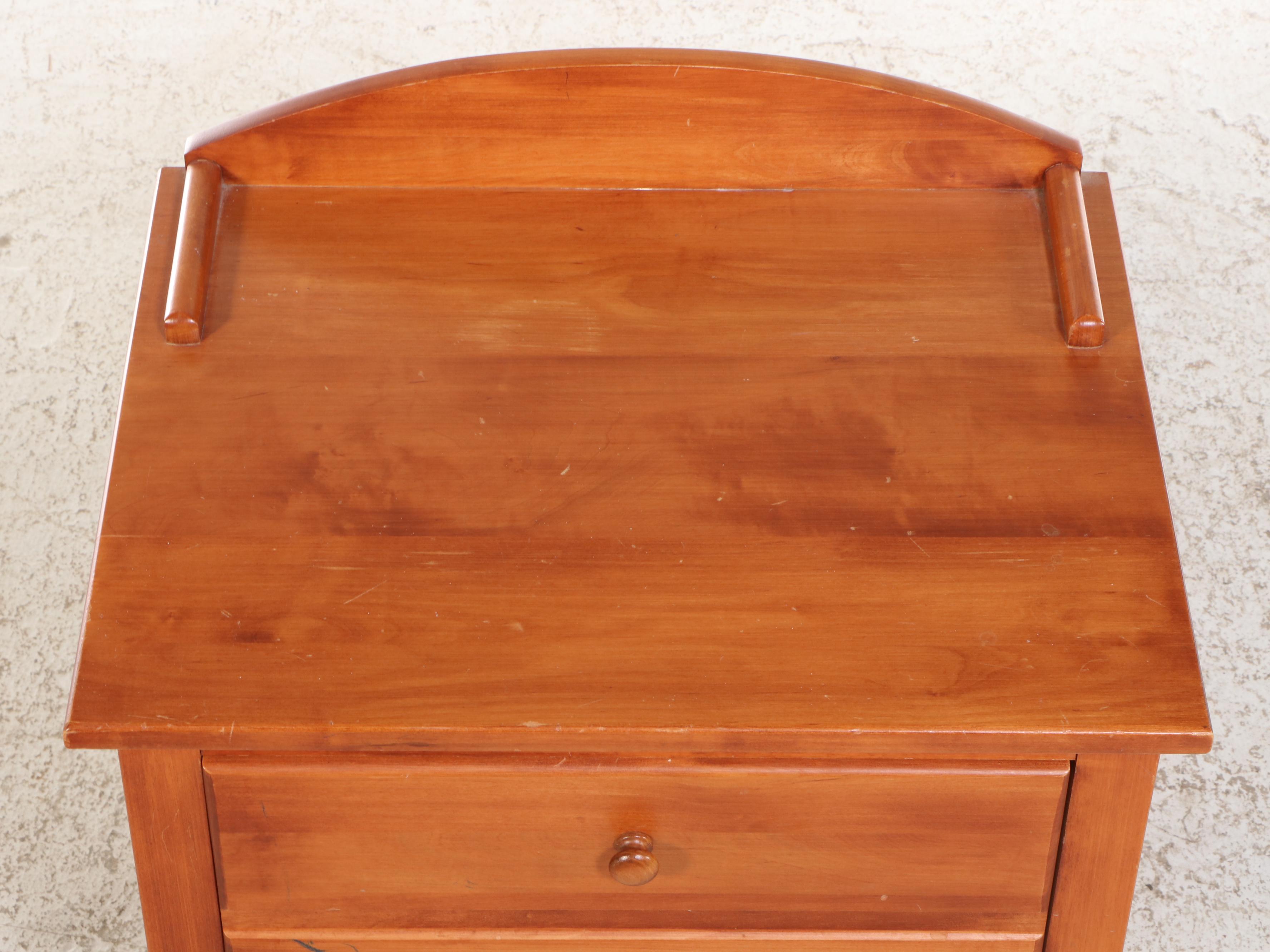 Early American Style Birch Single-Drawer Nightstand