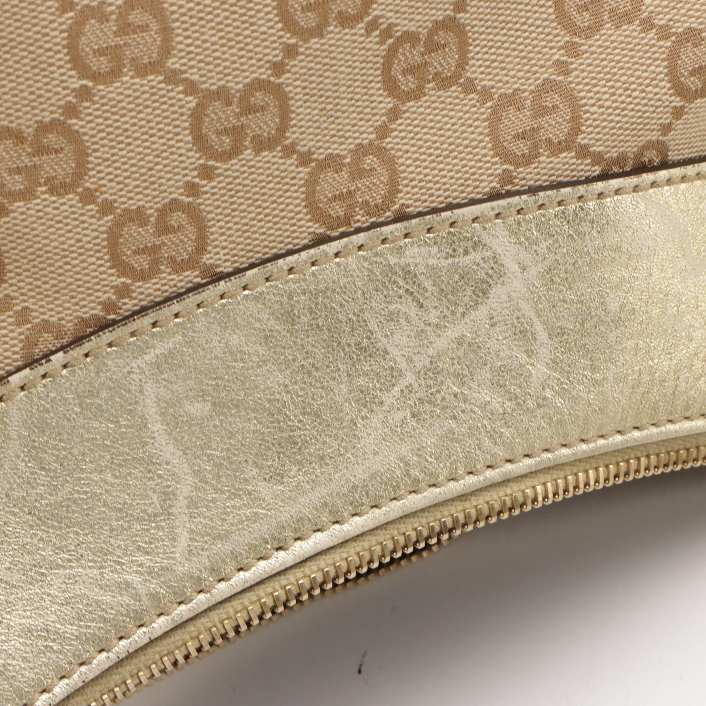 Gucci Abbey D-Ring Shoulder Bag in Beige GG Canvas and Metallic Gold Leather