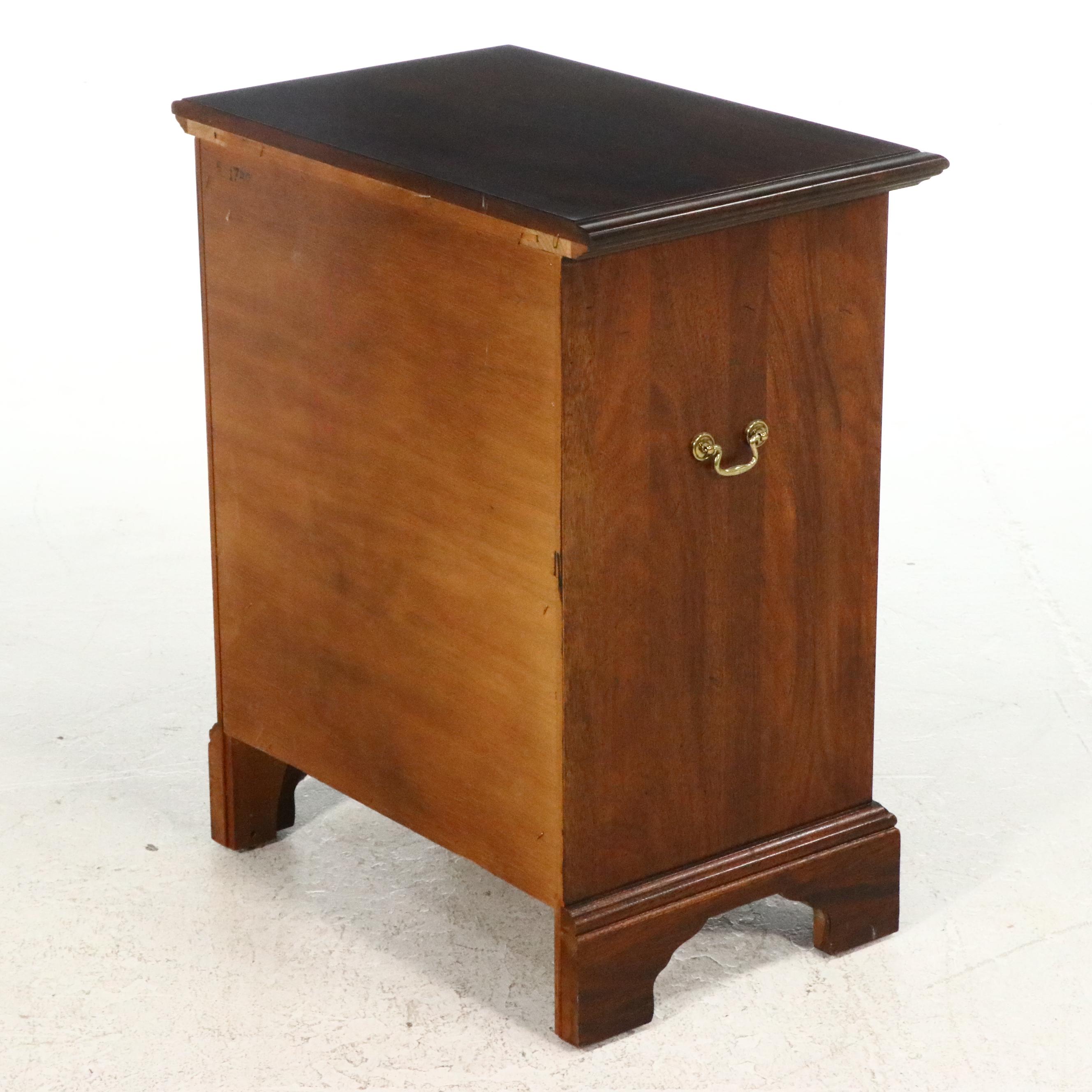 Chippendale Style Mahogany Bachelor's Chest of Drawers