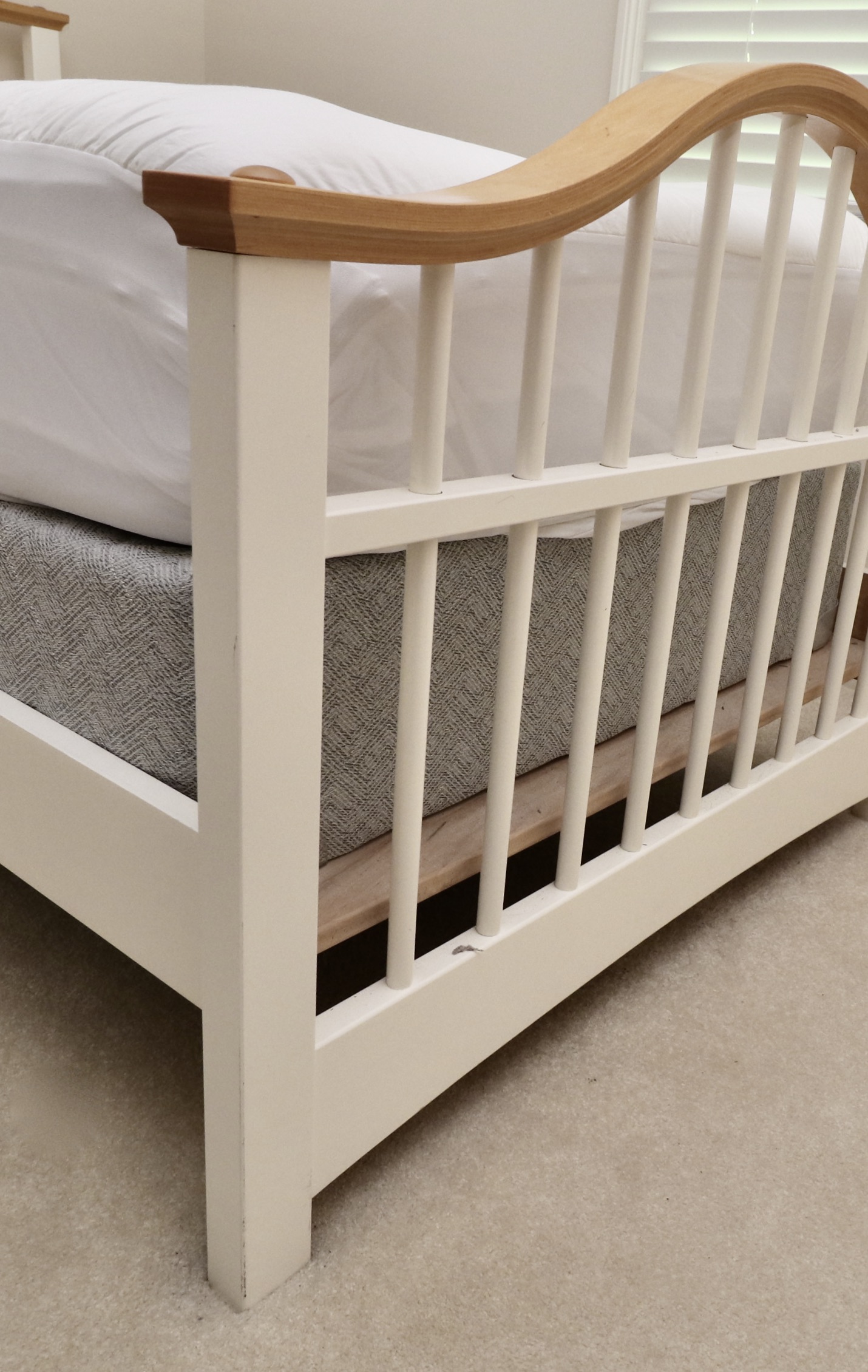 Child Craft Industries Parcel-Painted Twin Bedroom Suite and Real Simple Bedding