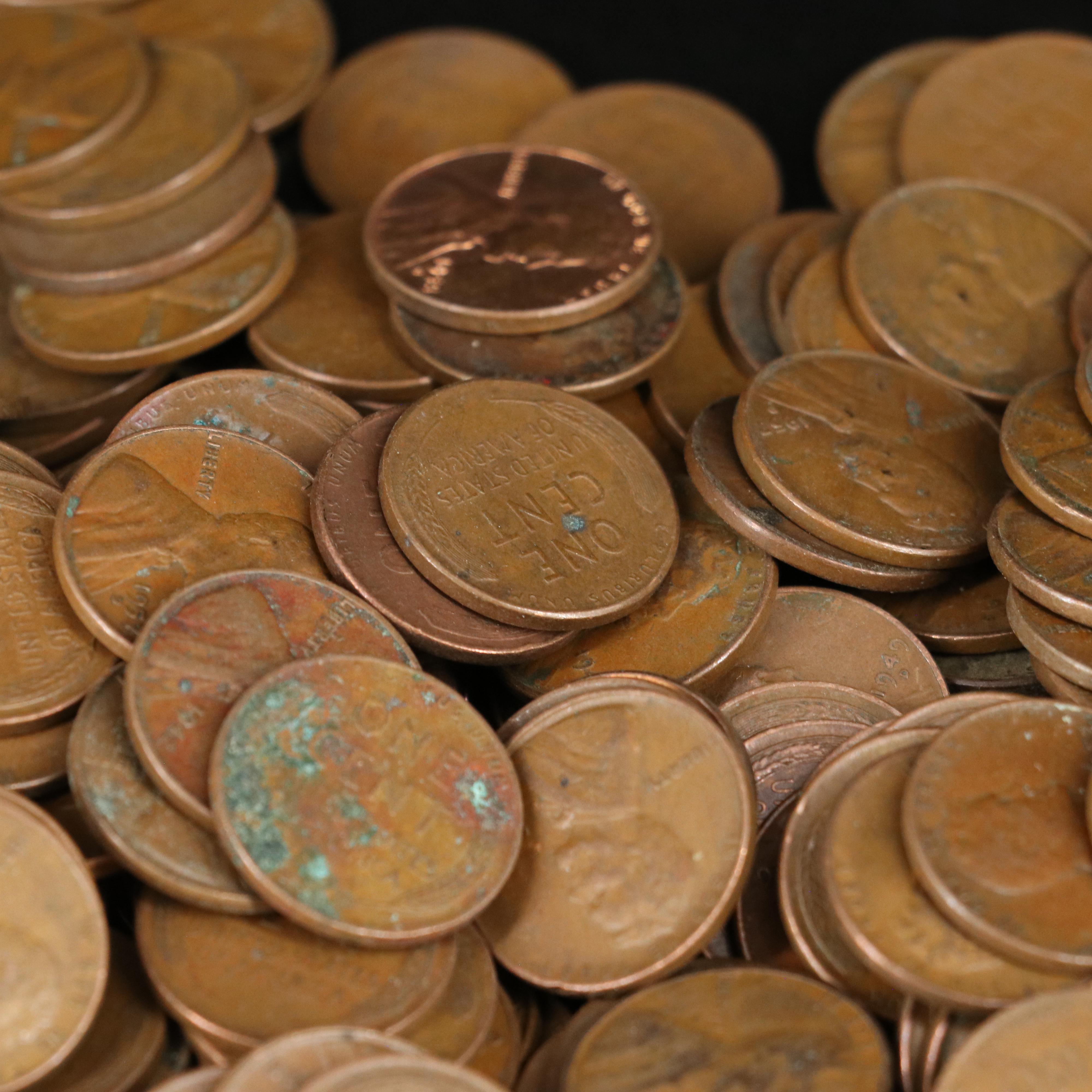 1,000 Lincoln Wheat Cents, Including 100 WWII Steel Cents