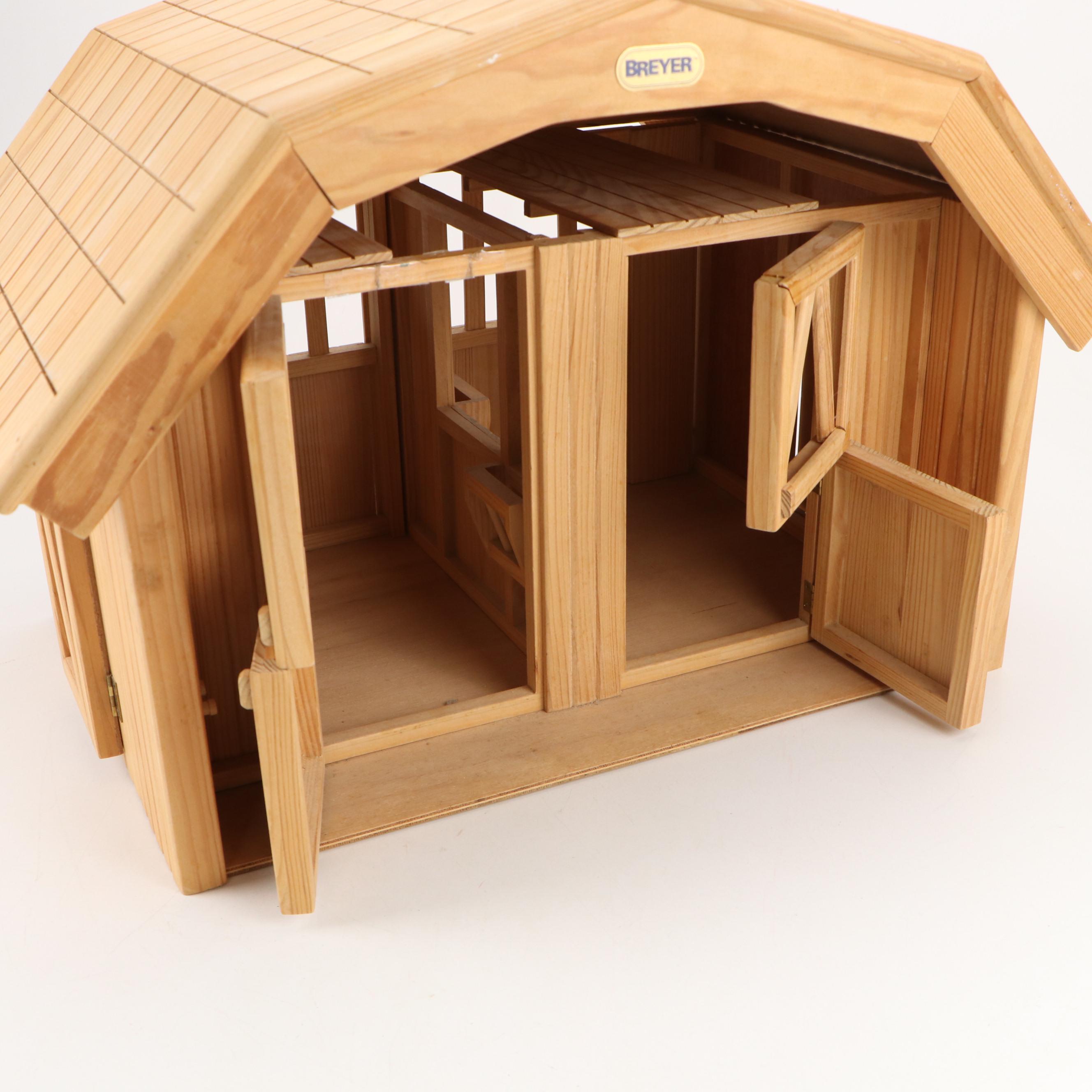 Breyer Deluxe Stable Wooden Playset with Horses