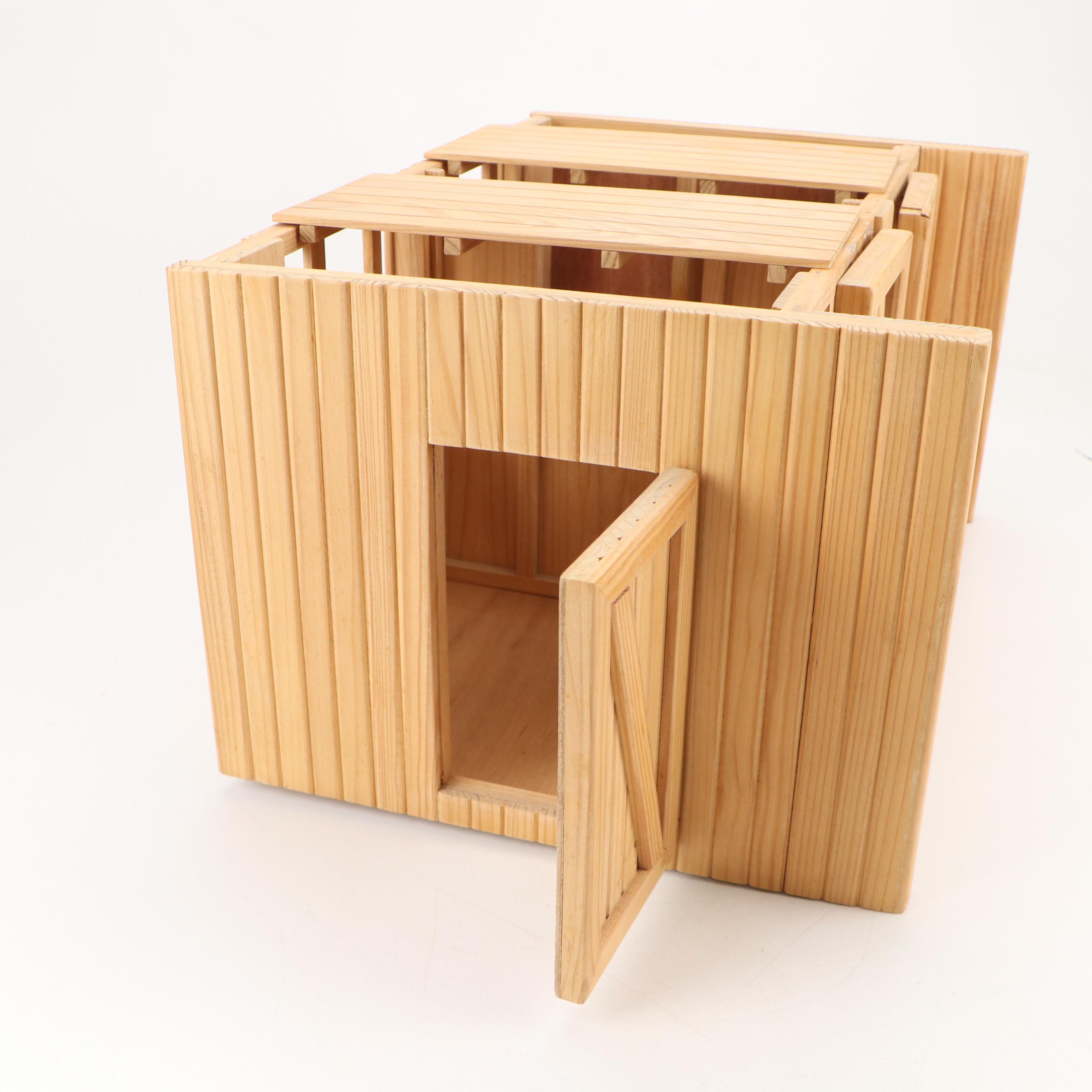 Breyer Deluxe Stable Wooden Playset with Horses