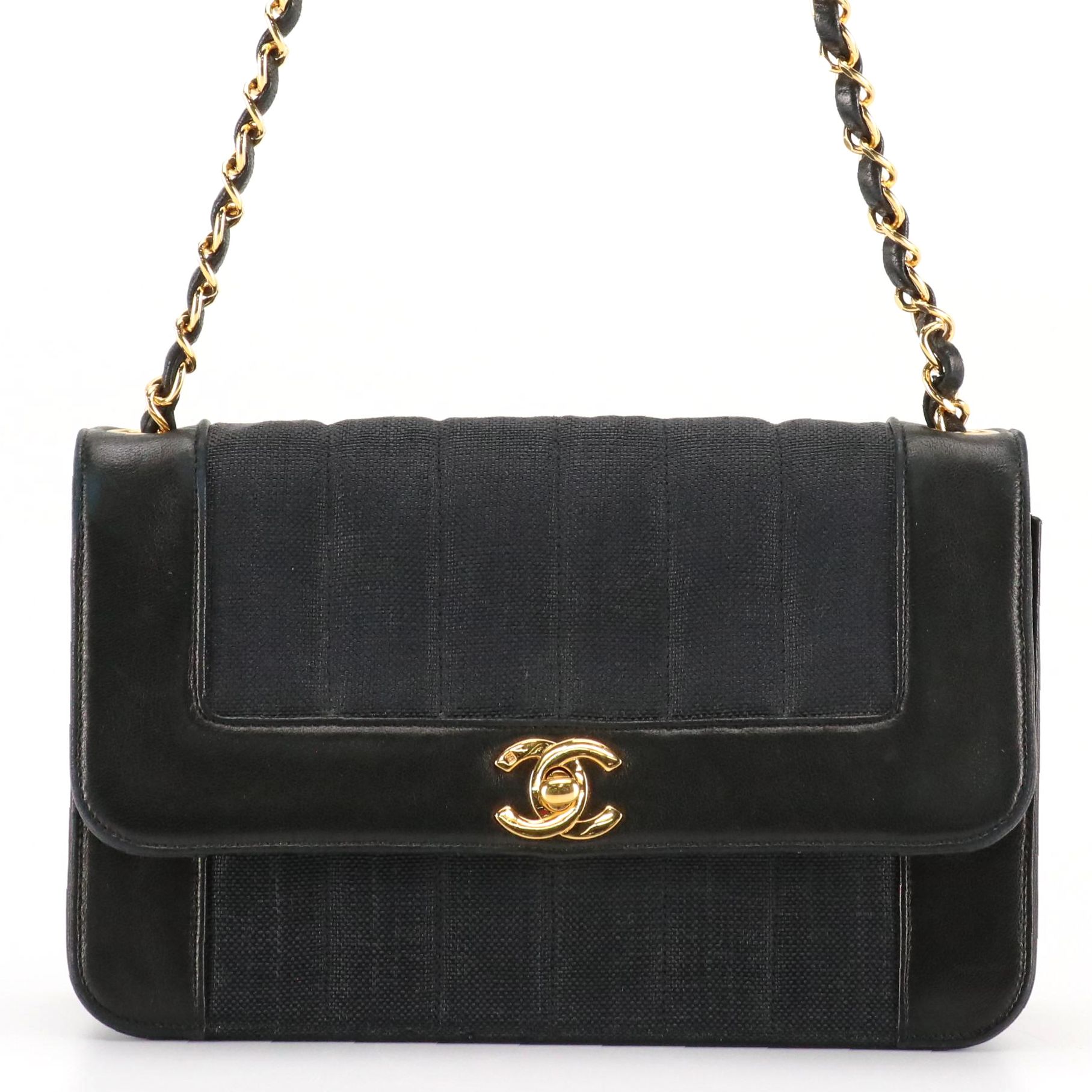 Chanel Border Flap Shoulder Bag in Vertical Quilted Linen and Lambskin Leather