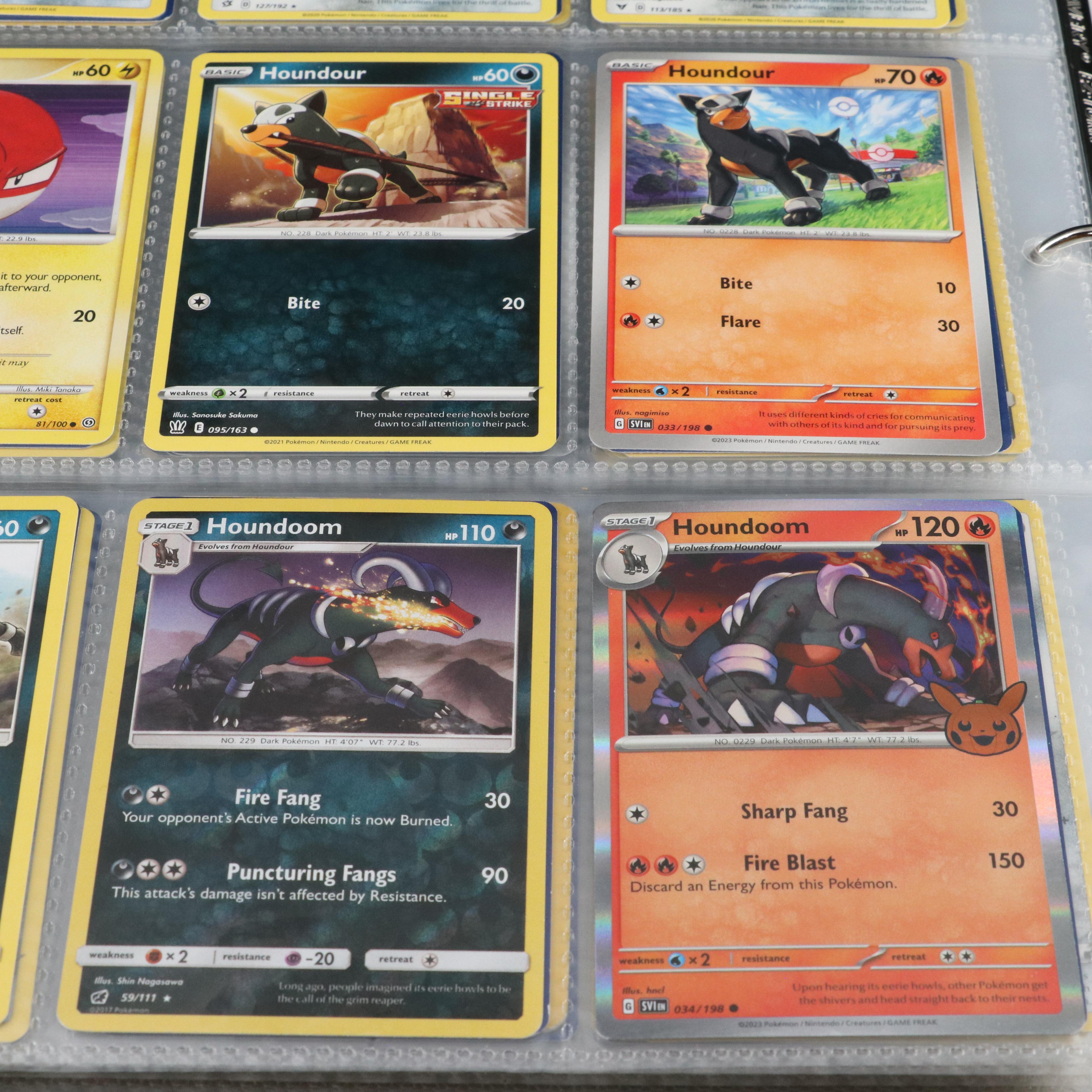 Collection of 720 Pokemon Cards