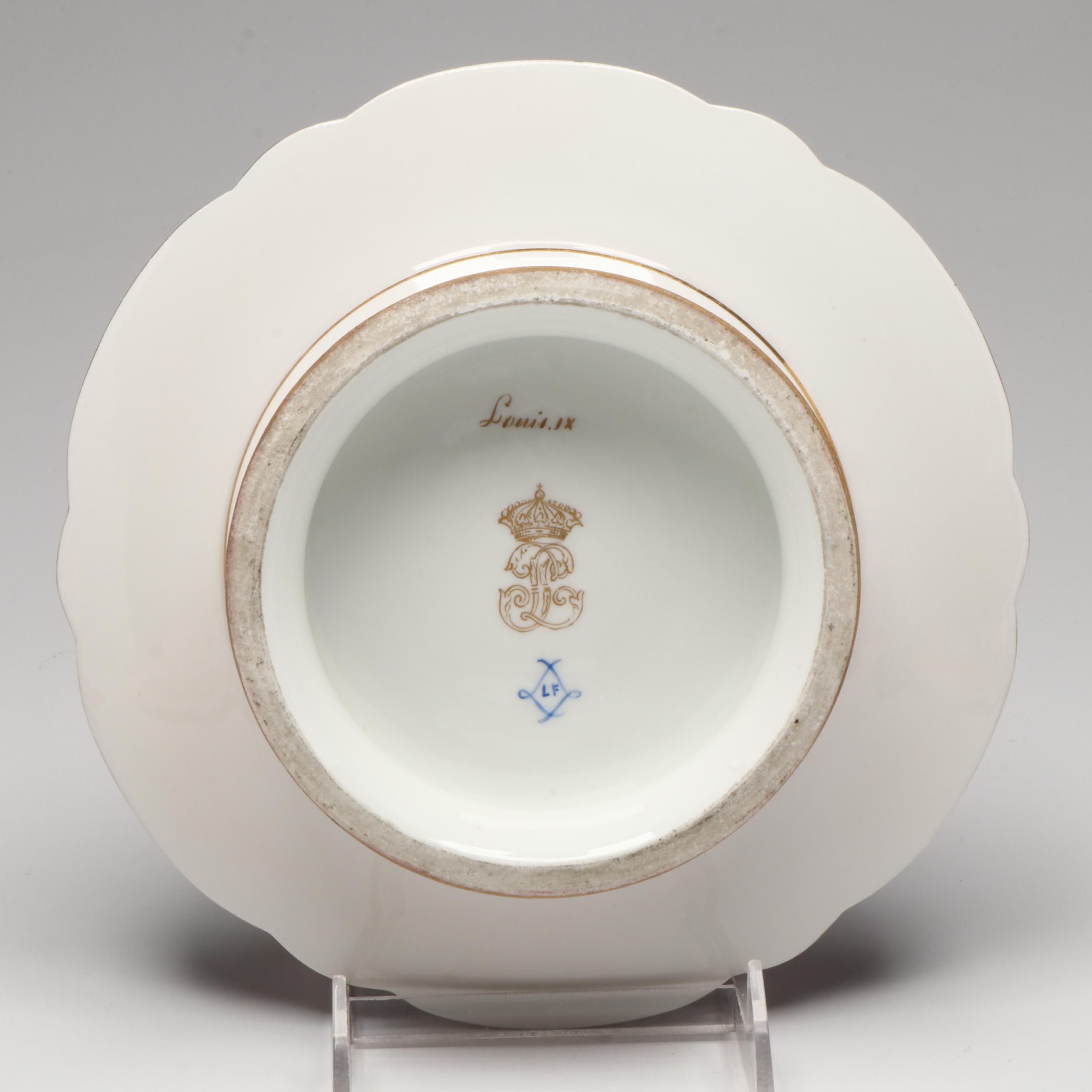 Sèvres Porcelain Fond Rose Portrait Tazza with Two Handled Cups and Saucers