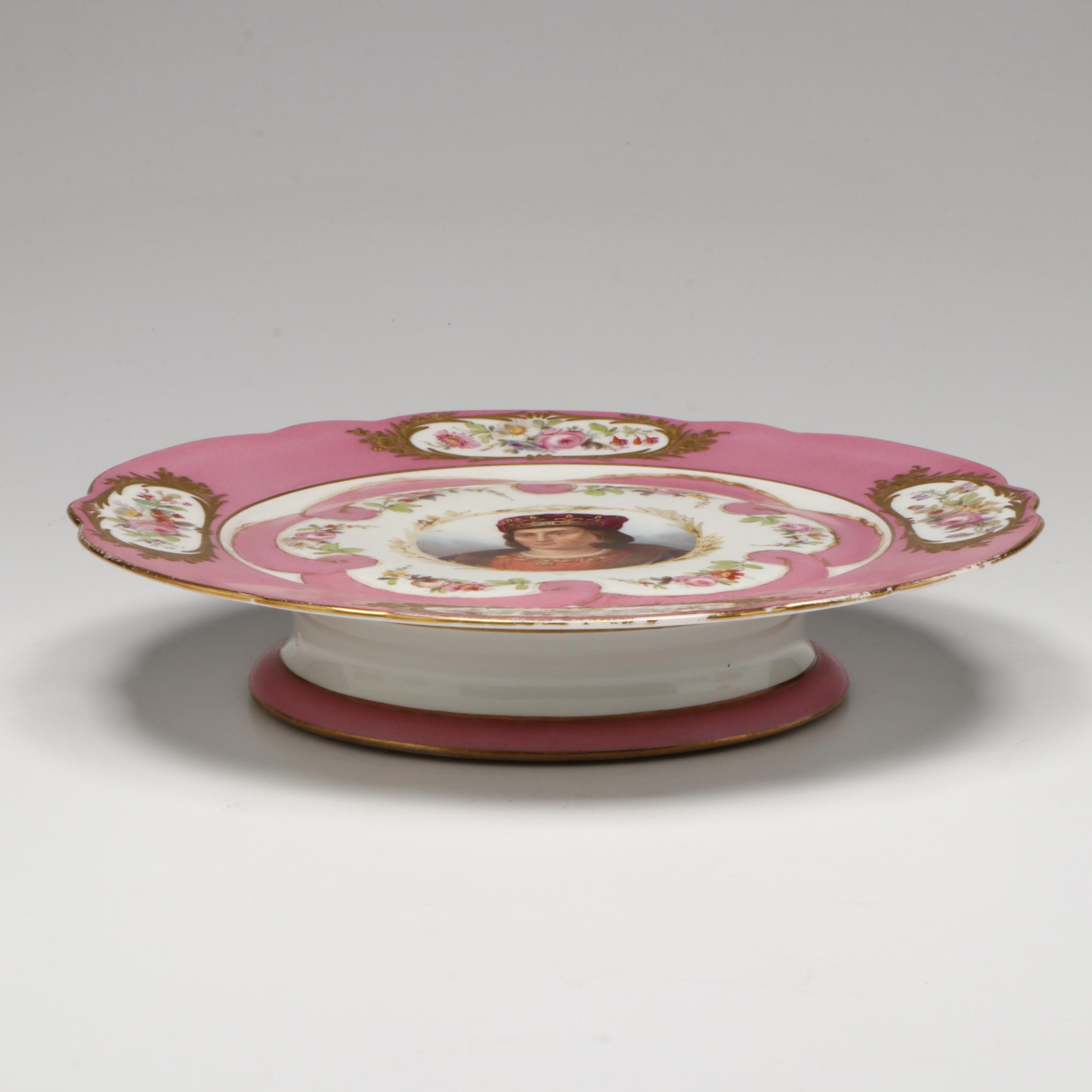 Sèvres Porcelain Fond Rose Portrait Tazza with Two Handled Cups and Saucers
