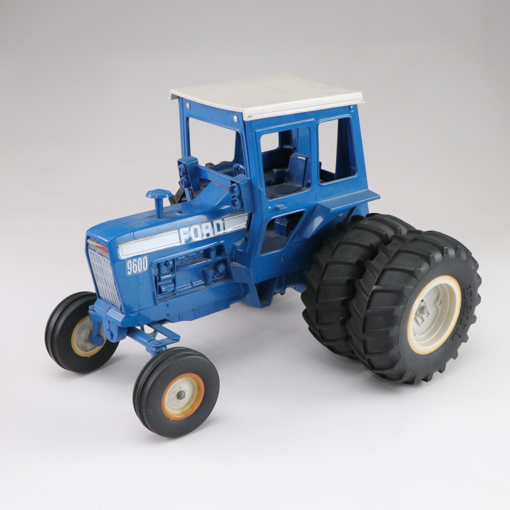 ERTL Ford 9600 Diecast Metal Tractor with Two Allis-Chalmers 7050 Tractors