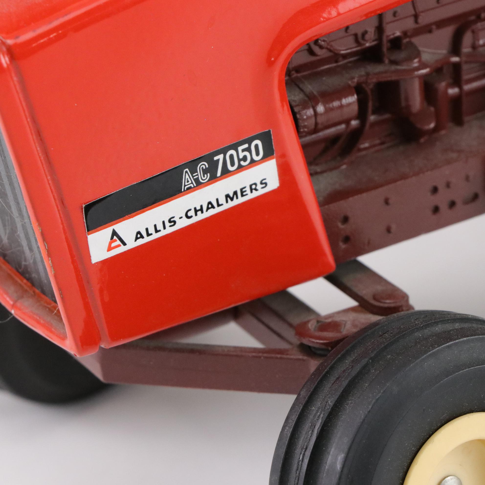 ERTL Ford 9600 Diecast Metal Tractor with Two Allis-Chalmers 7050 Tractors