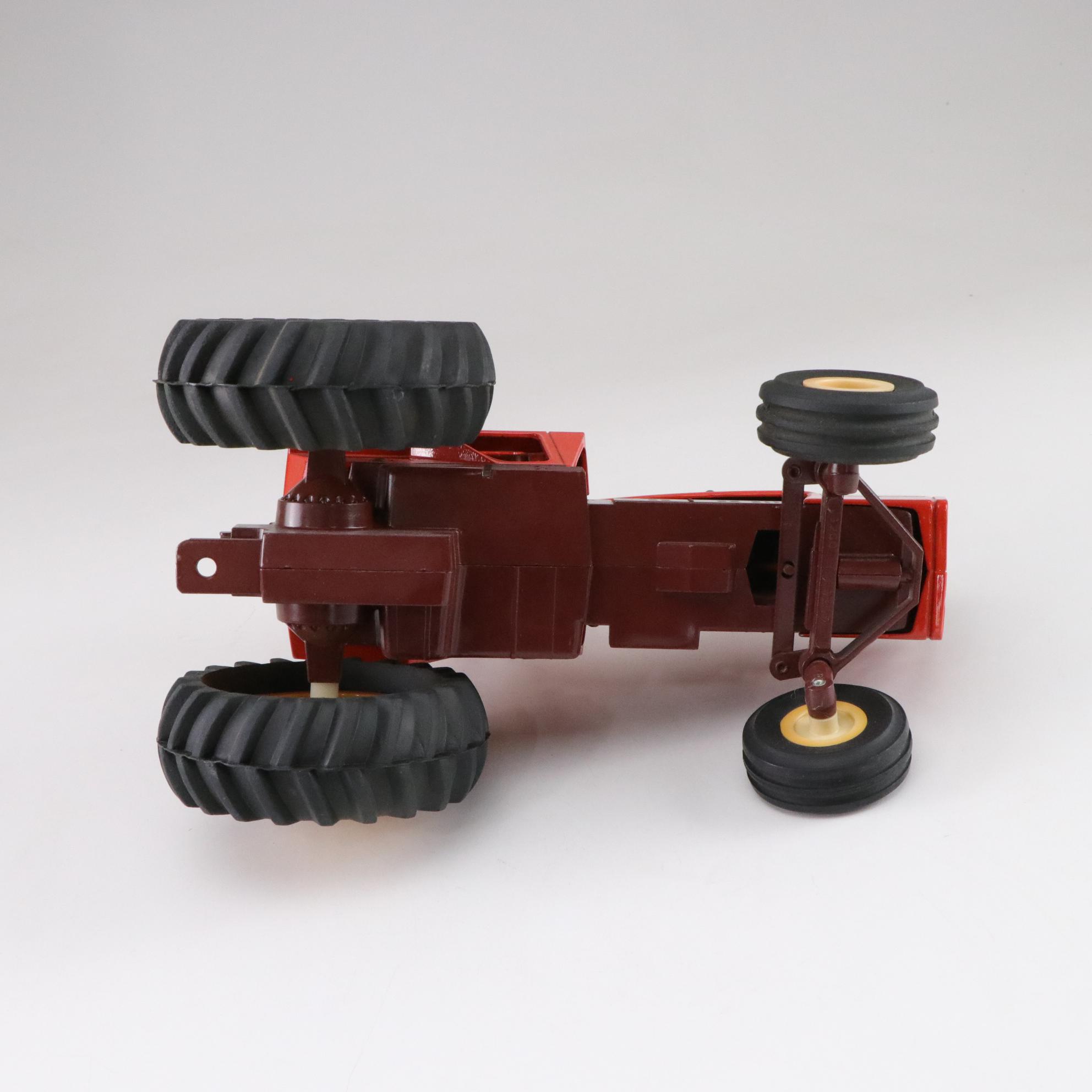 ERTL Ford 9600 Diecast Metal Tractor with Two Allis-Chalmers 7050 Tractors