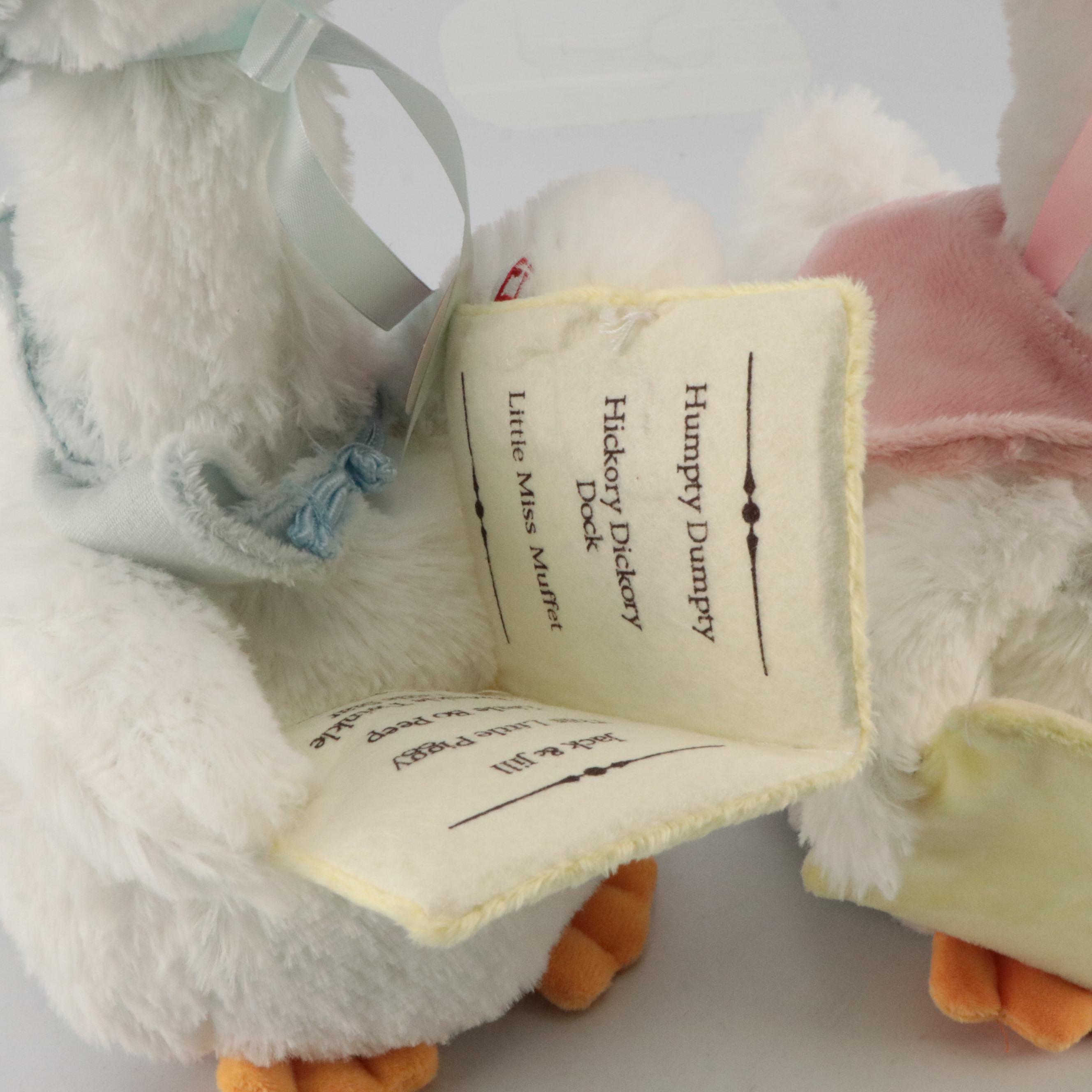 Cuddle Barn Animatronic Polyester Mother Goose