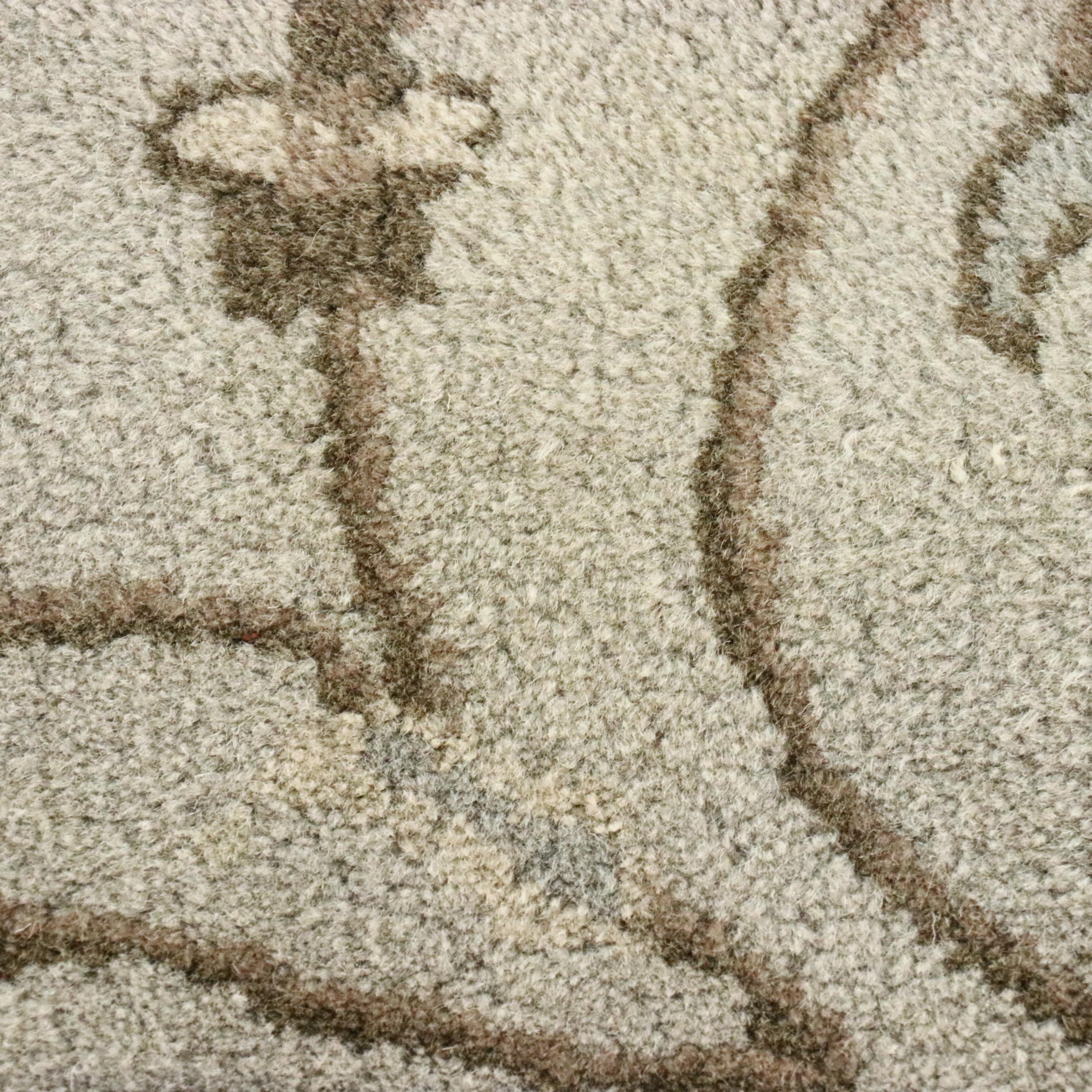 5' x 7'11 Hand-Tufted Safavieh "Heritage" Area Rug