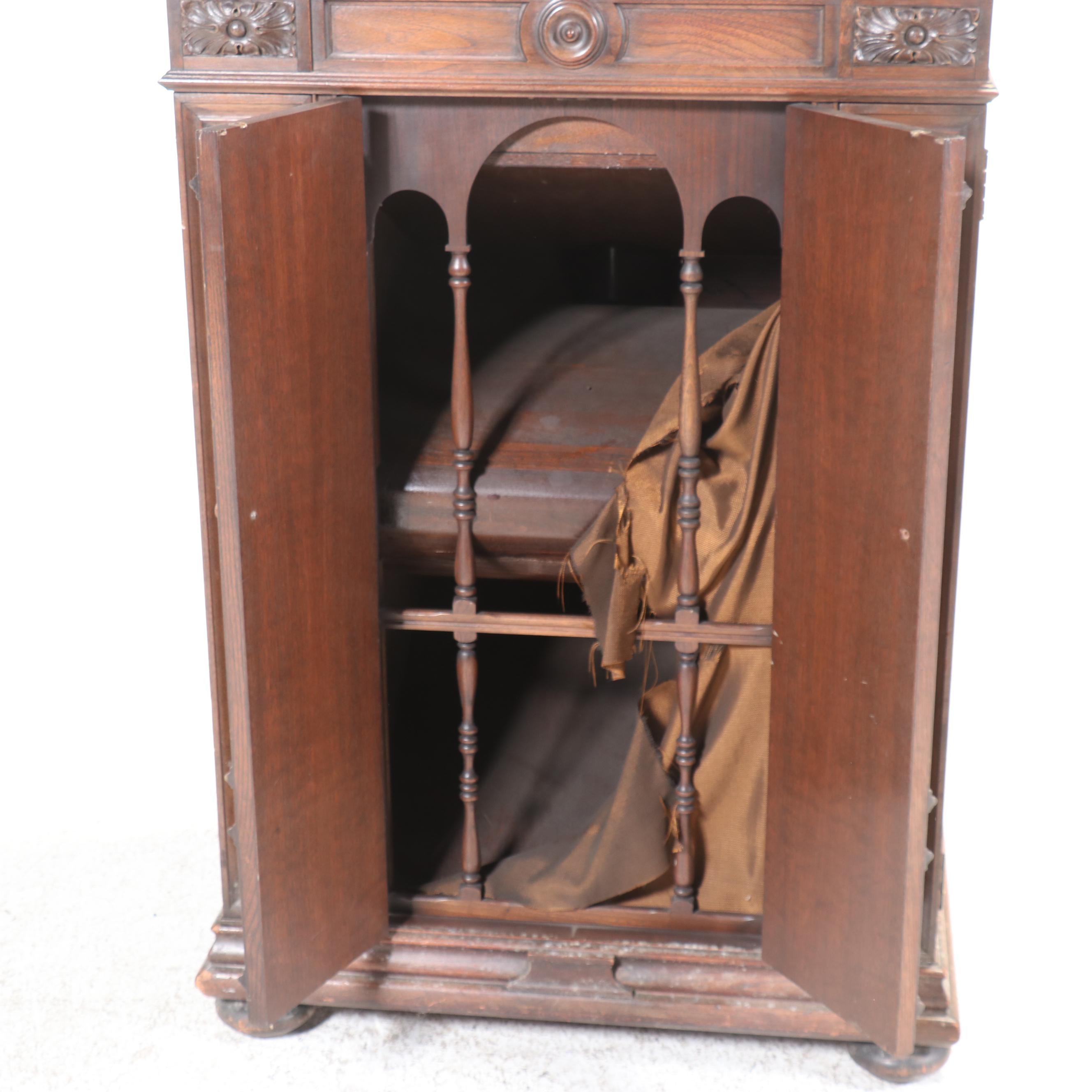 Victor-Victrola VE 8-30X Electric Walnut Credenza Phonograph & Records, 1927