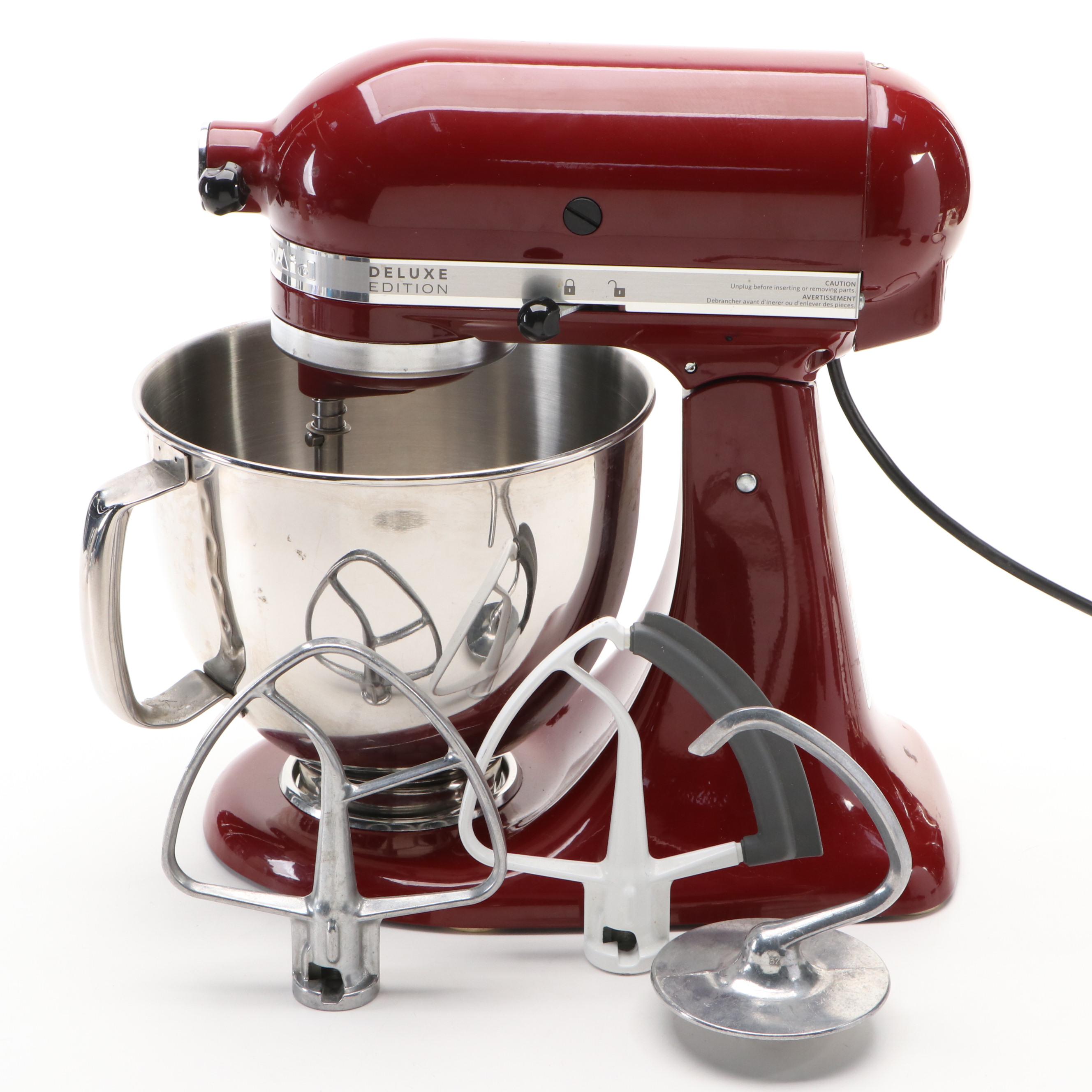 KitchenAid Deluxe Edition 5 Quart Stand Mixer