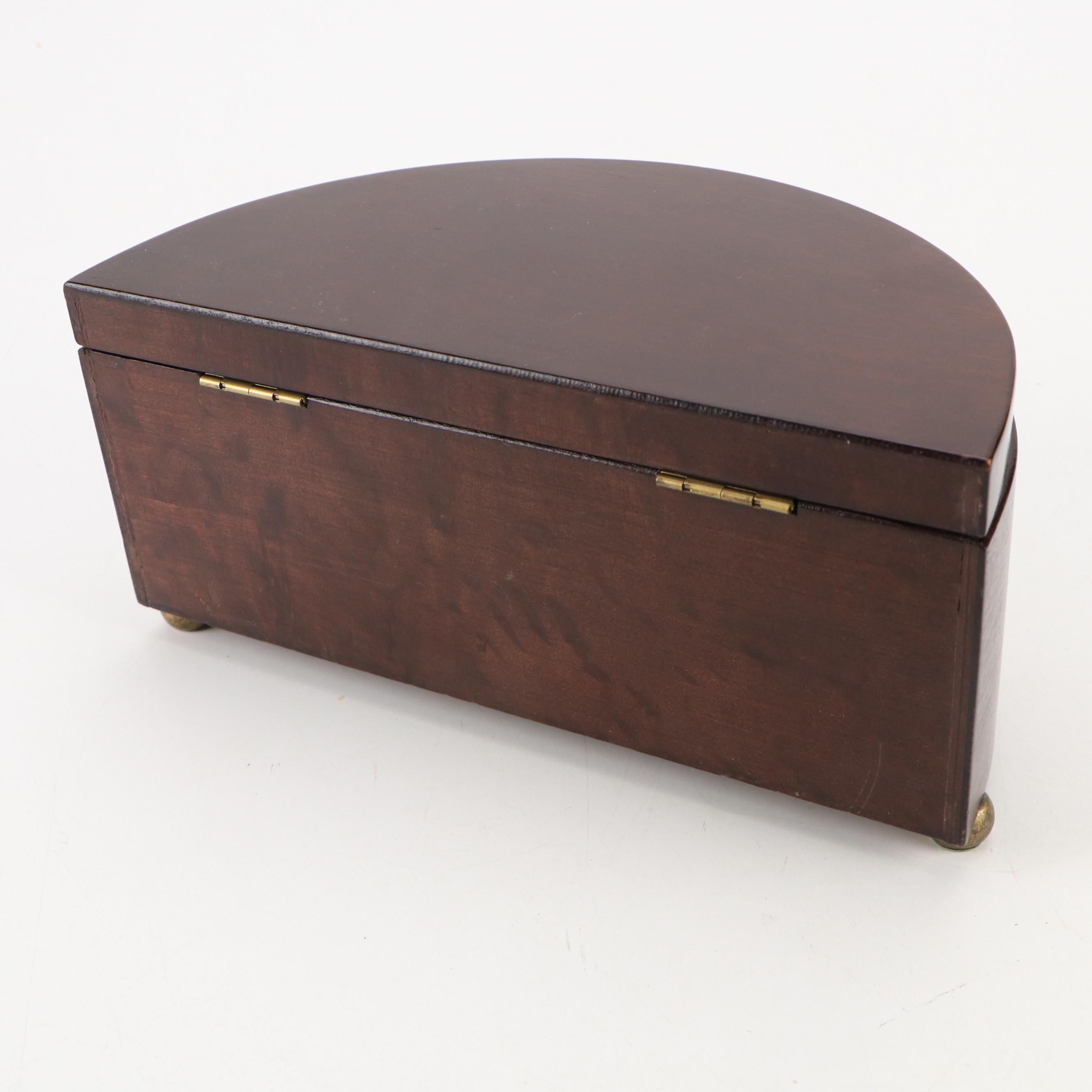 German Cutiecut Double-Sided Curvimeter with Jewelry Box