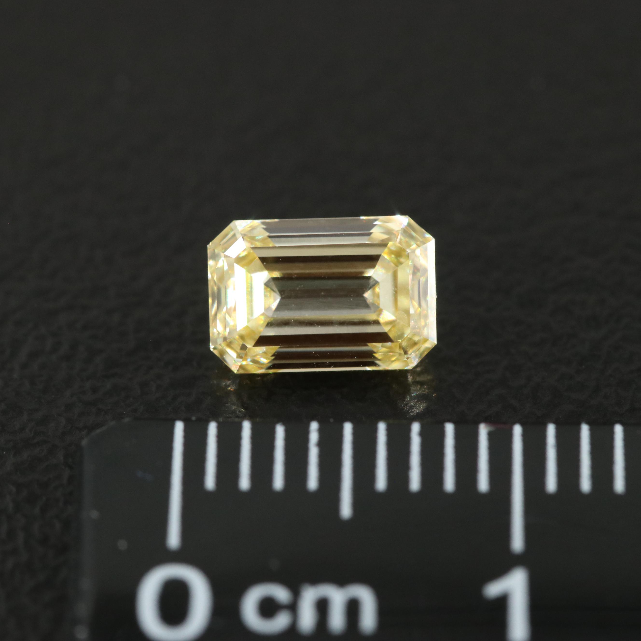 Loose 1.00 CT Lab Grown Fancy Yellow Diamond with IGI Report
