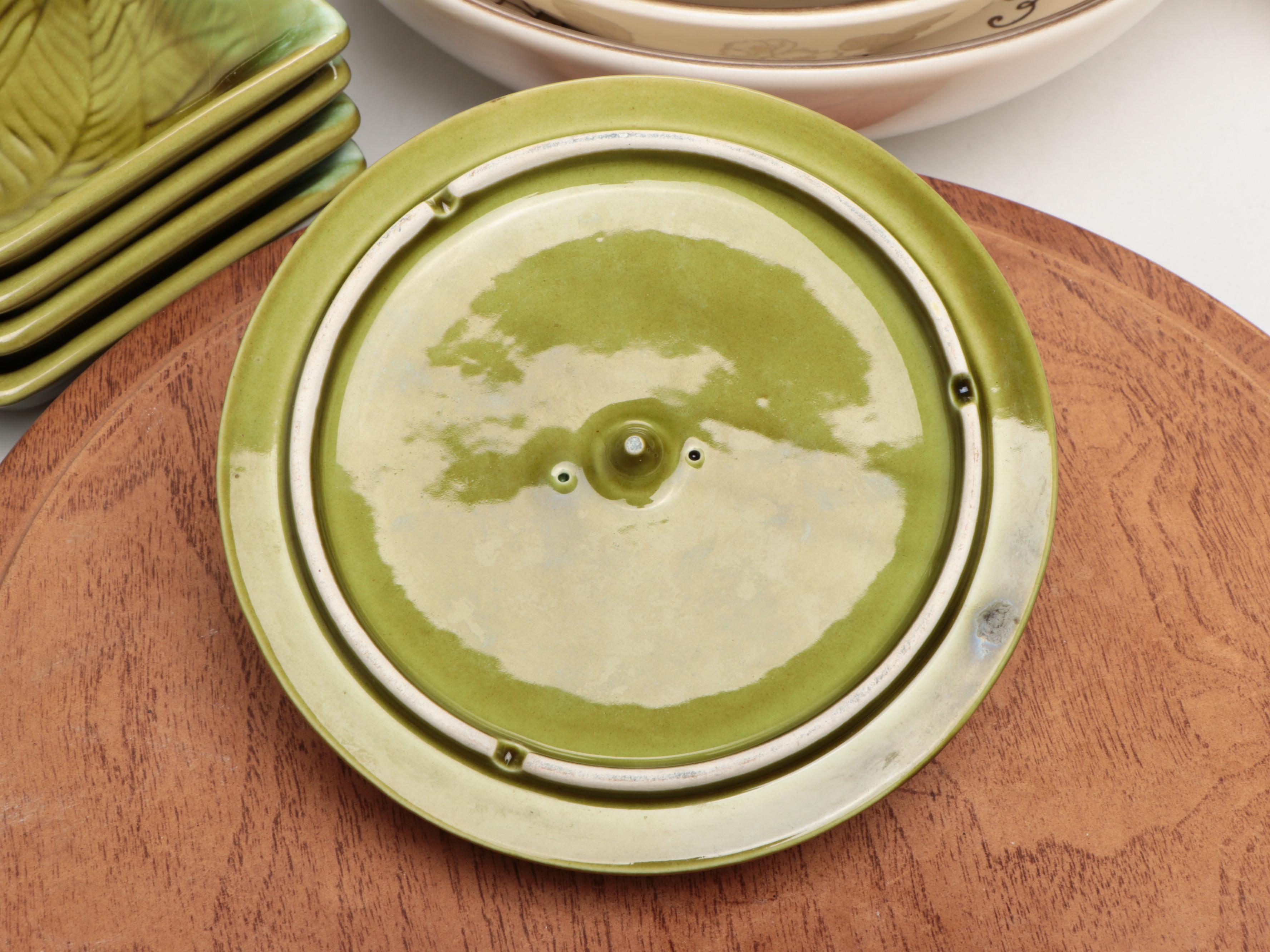 Metlox "California Strawberry" Ceramic Dinnerware and Serveware