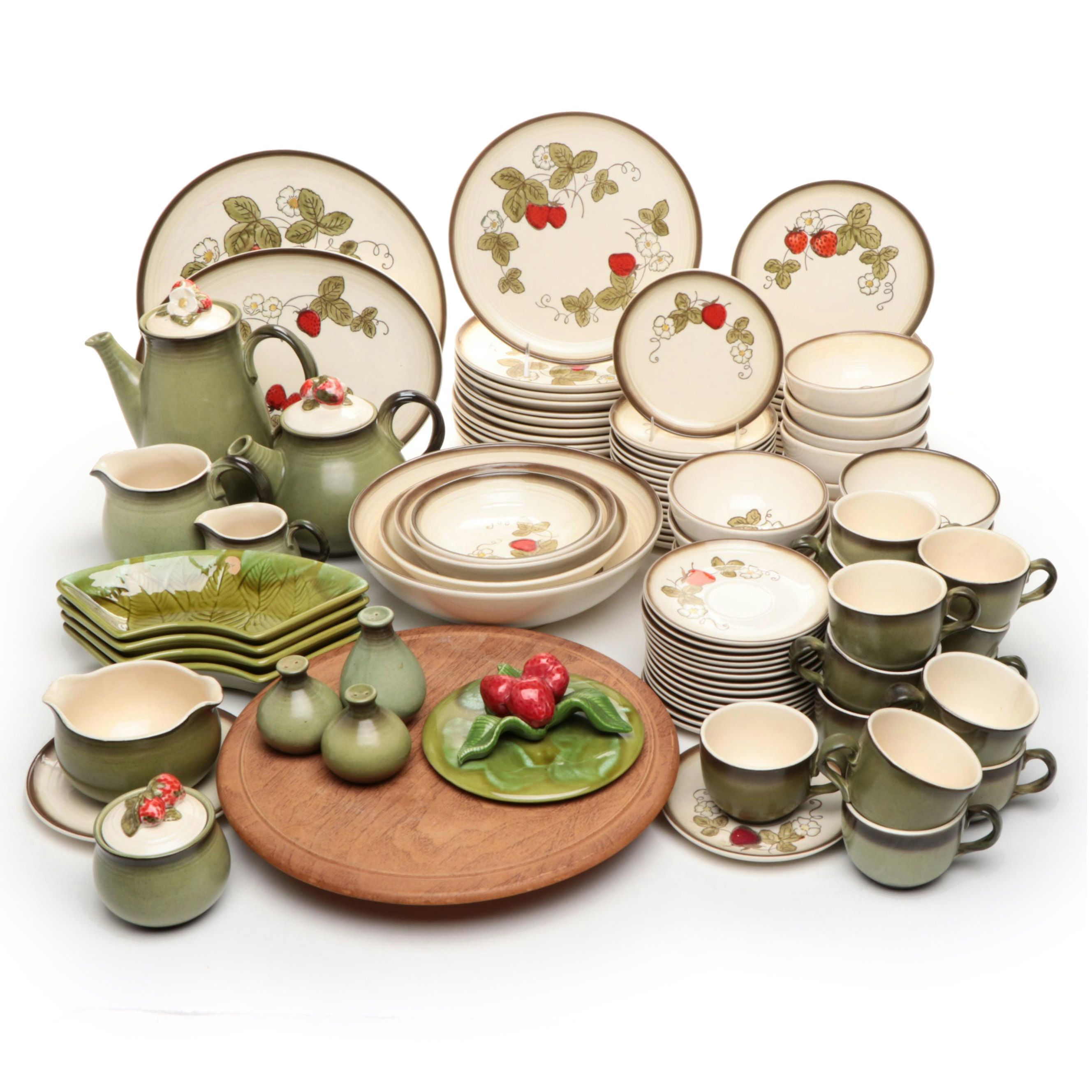 Metlox "California Strawberry" Ceramic Dinnerware and Serveware