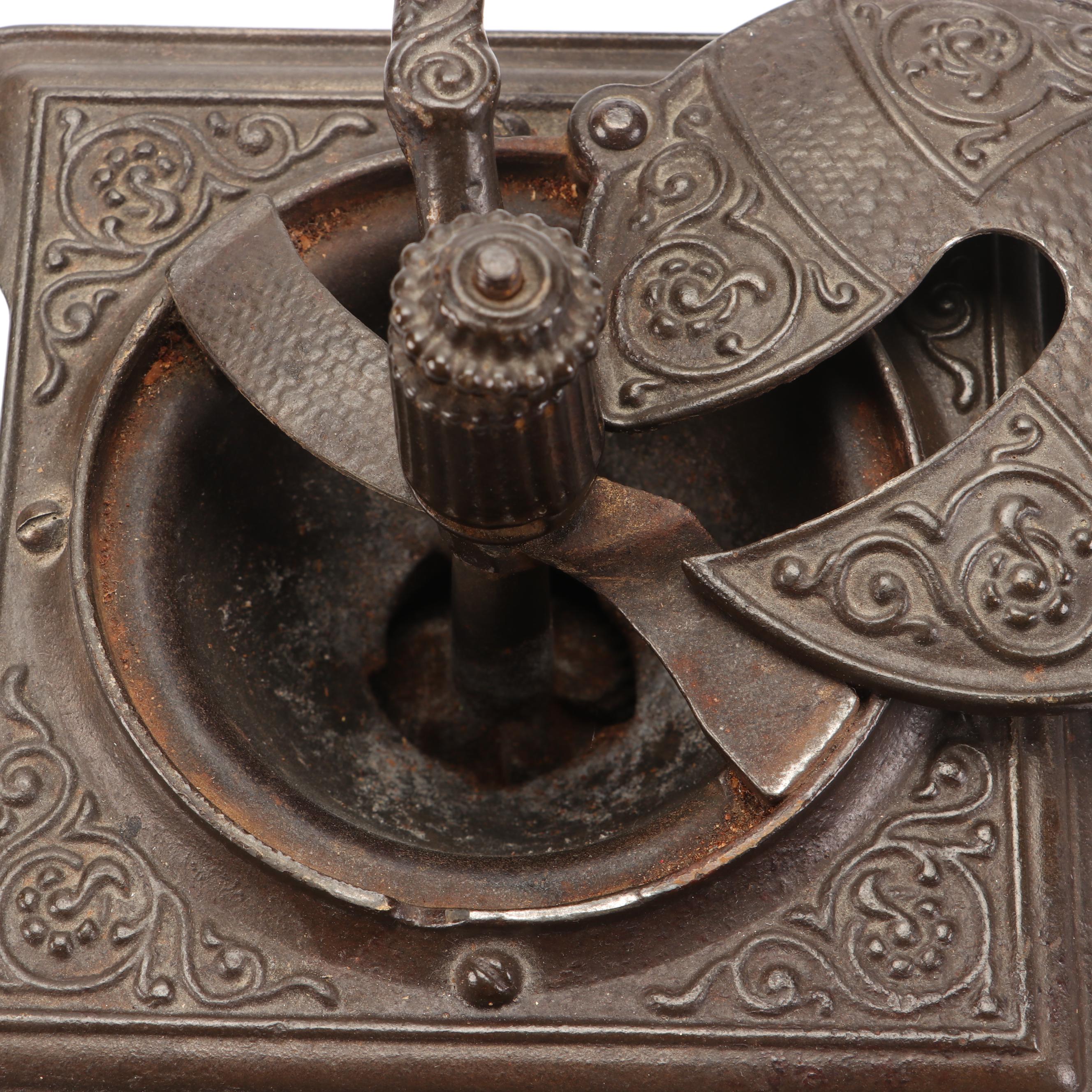 Victorian Manual Coffee Grinder, Late 19th/Early 20th Century