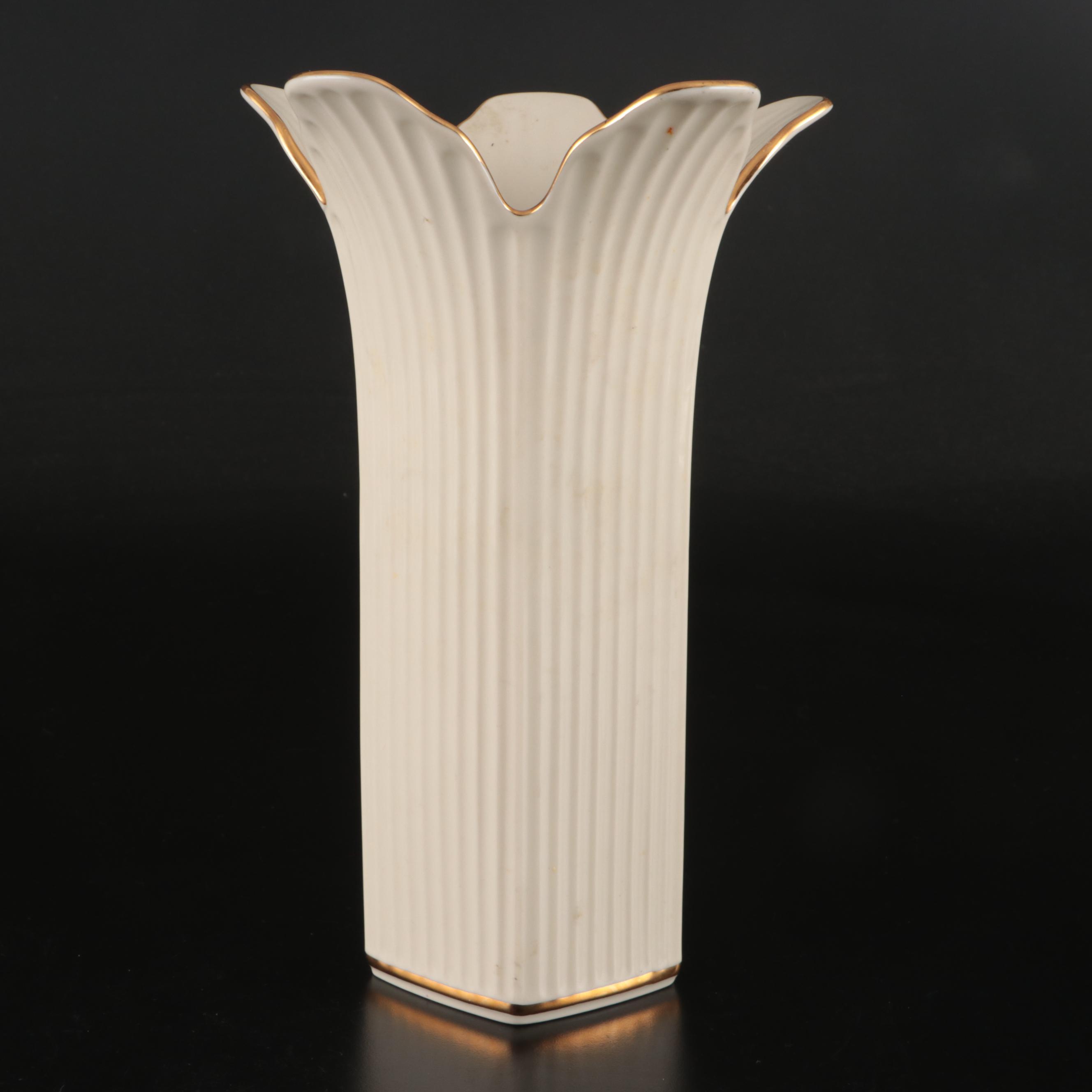 Lenox "Lovely Daylilies" Bone China Vase with More