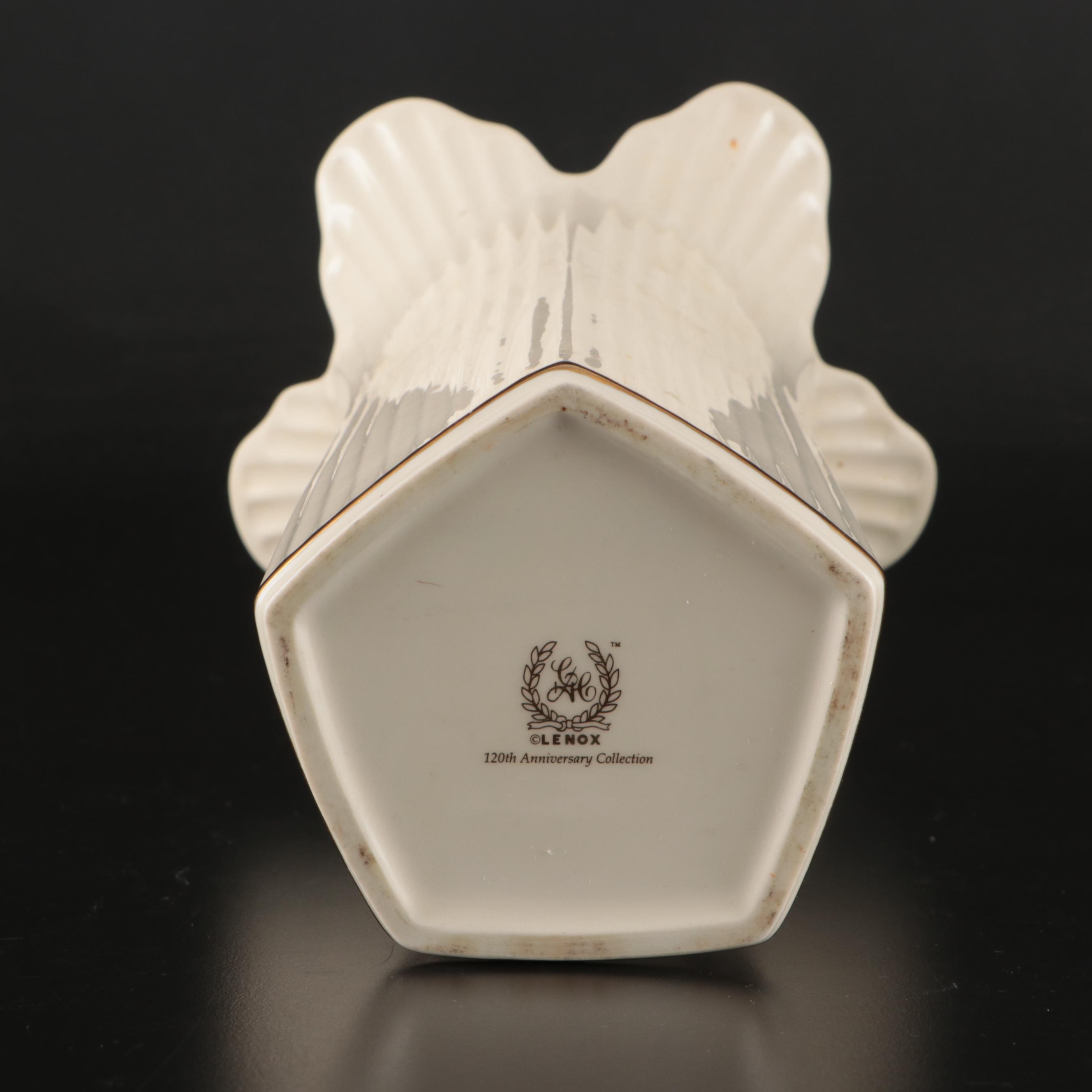 Lenox "Lovely Daylilies" Bone China Vase with More