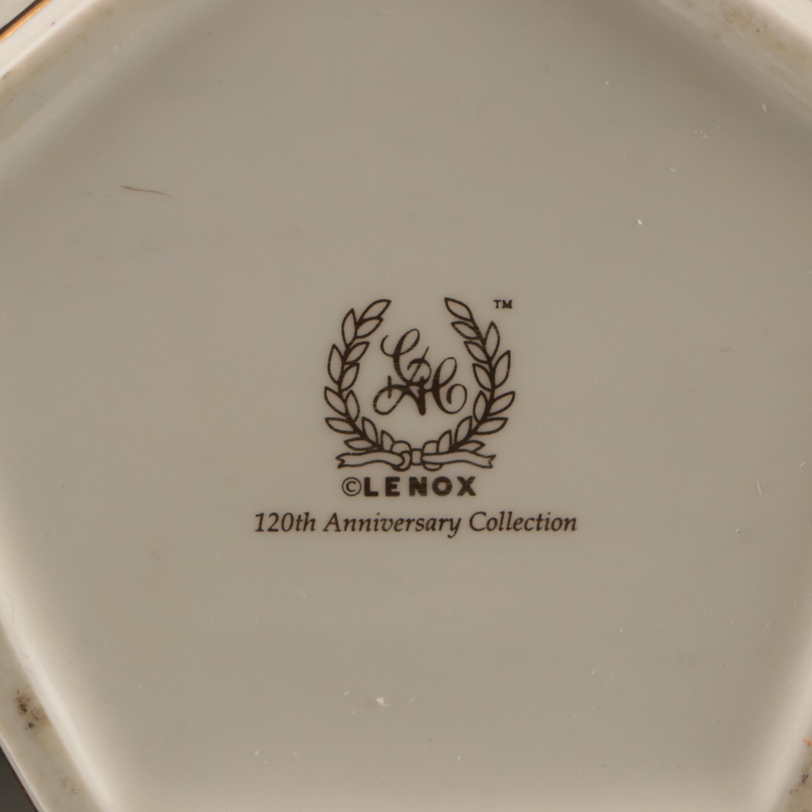 Lenox "Lovely Daylilies" Bone China Vase with More