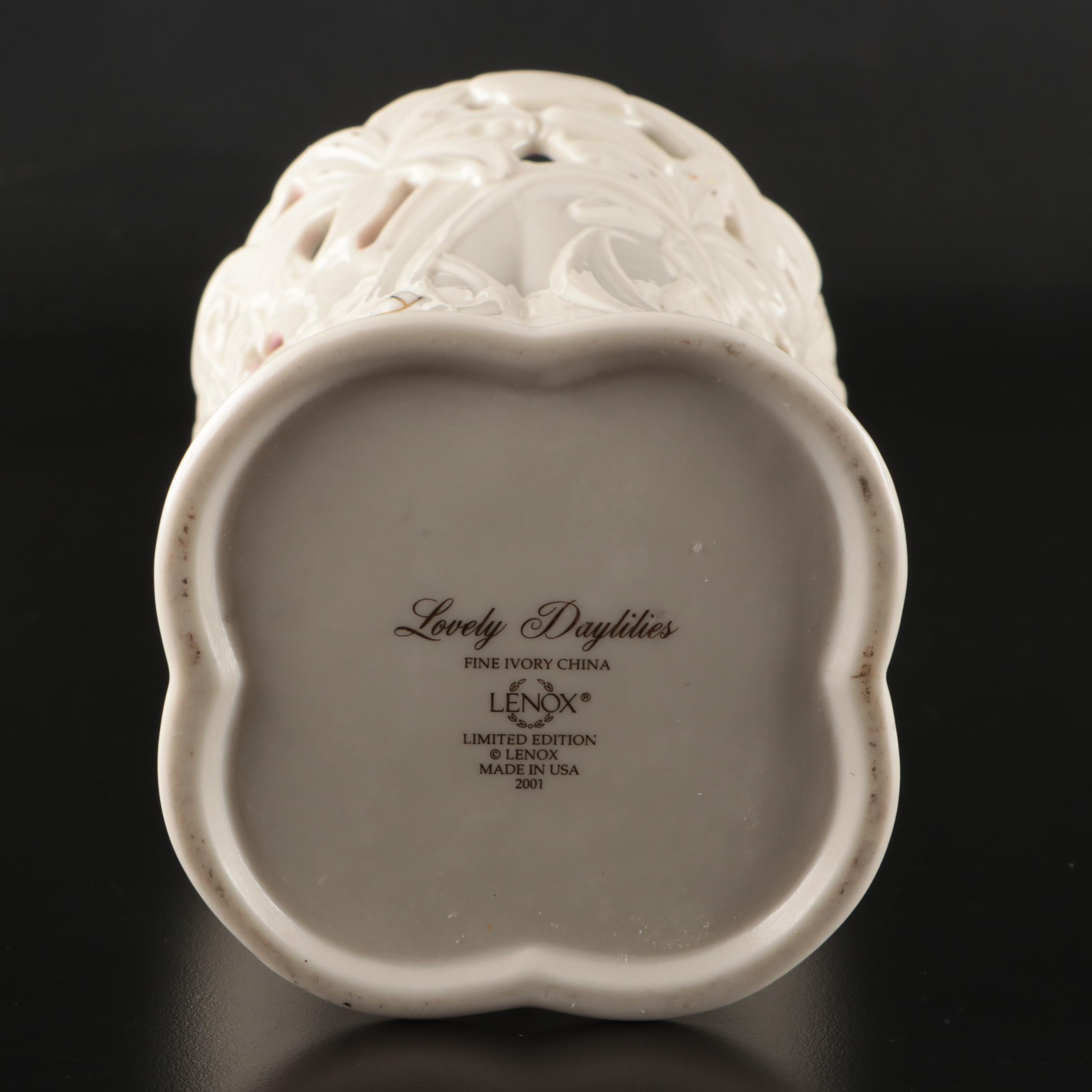 Lenox "Lovely Daylilies" Bone China Vase with More