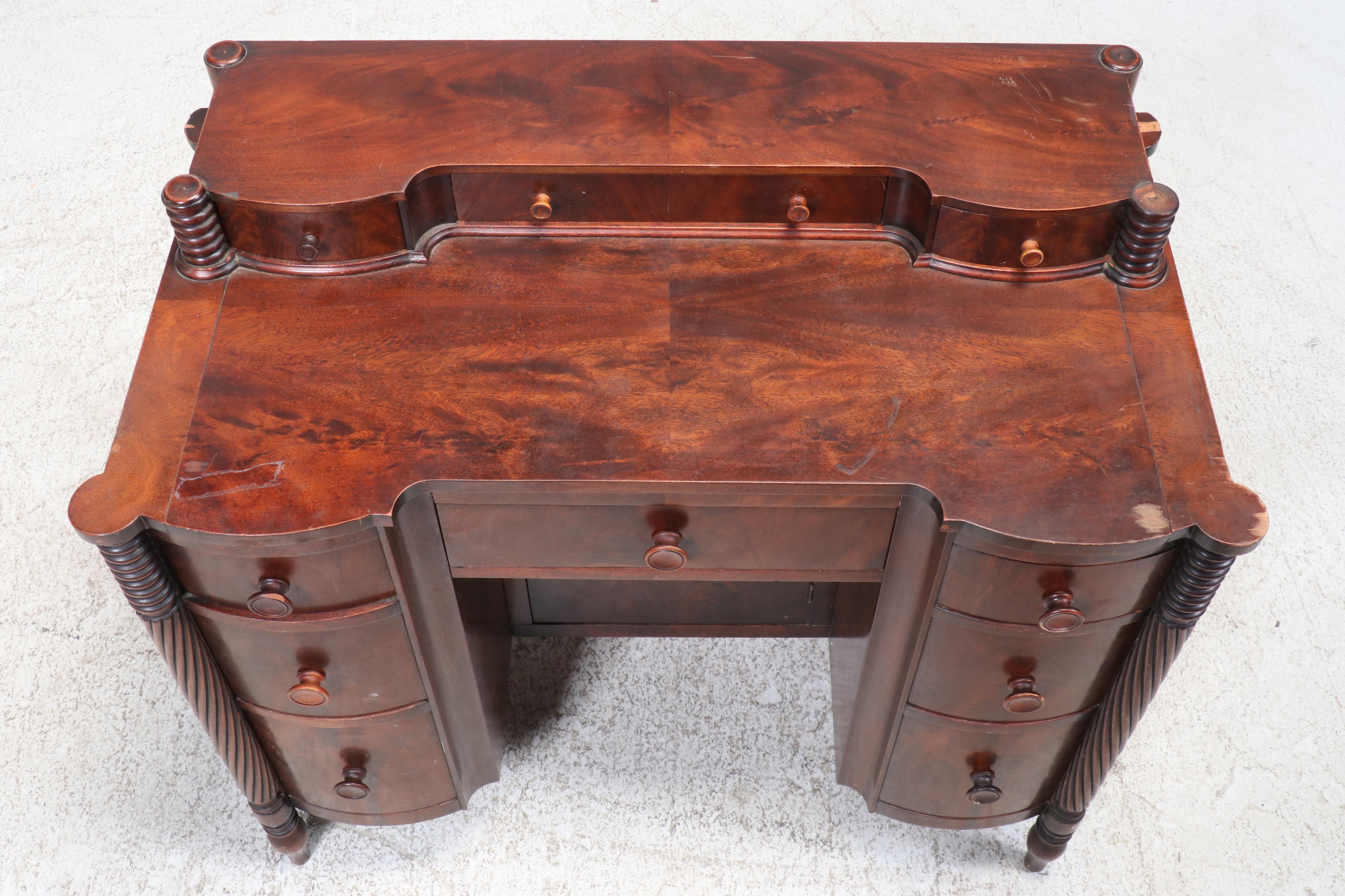 Flint & Horner Co. Georgian Style Flame Mahogany Sideboard, 20th Century