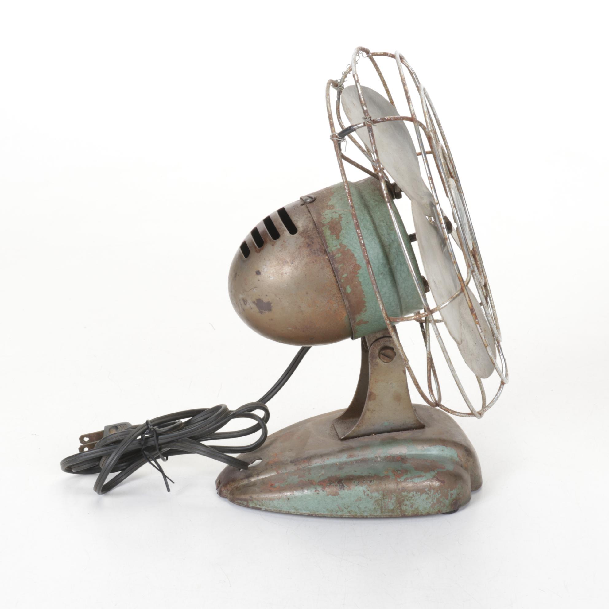 Art Deco Style McGraw Electric Co. Zero Desk Fan, Mid-20th C