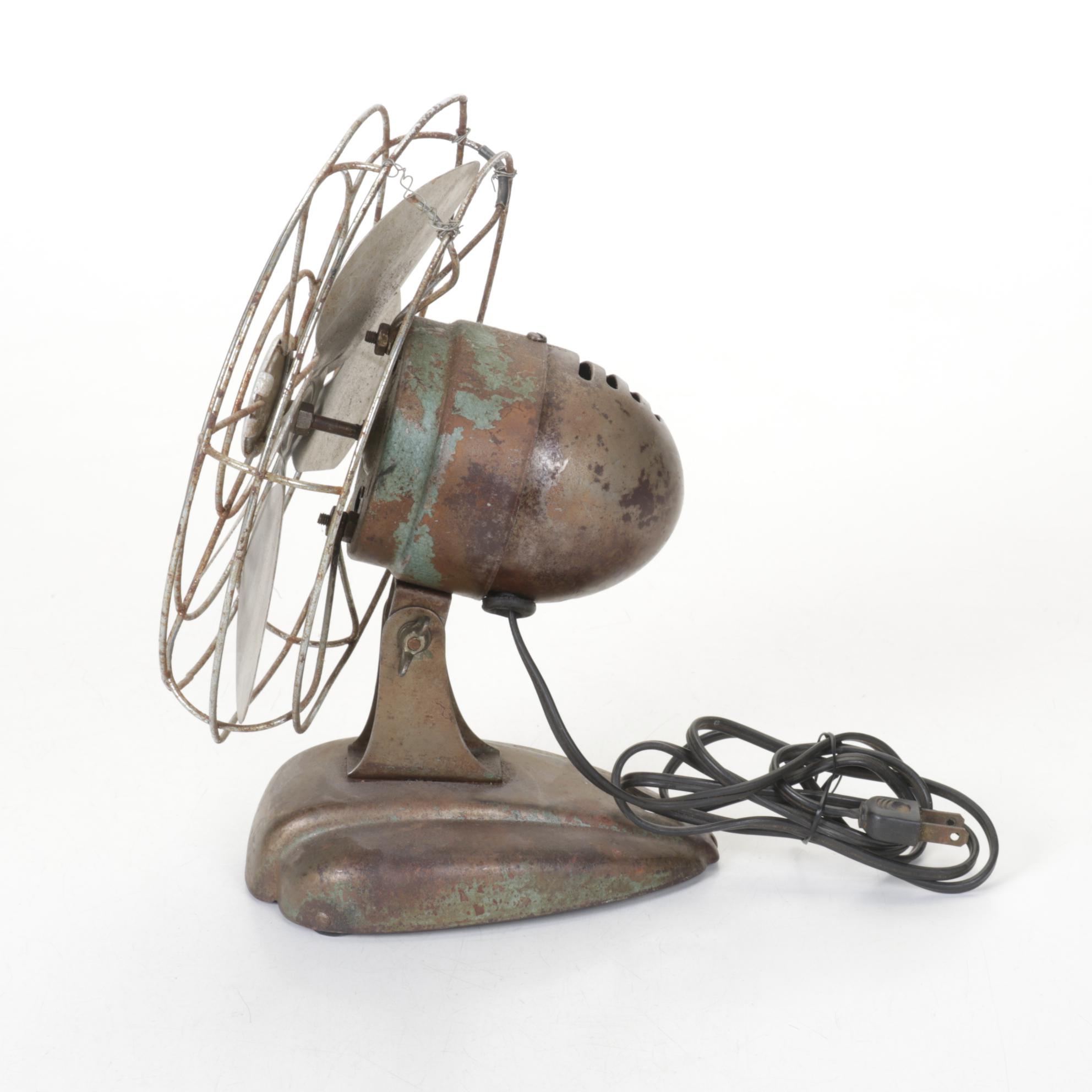 Art Deco Style McGraw Electric Co. Zero Desk Fan, Mid-20th C