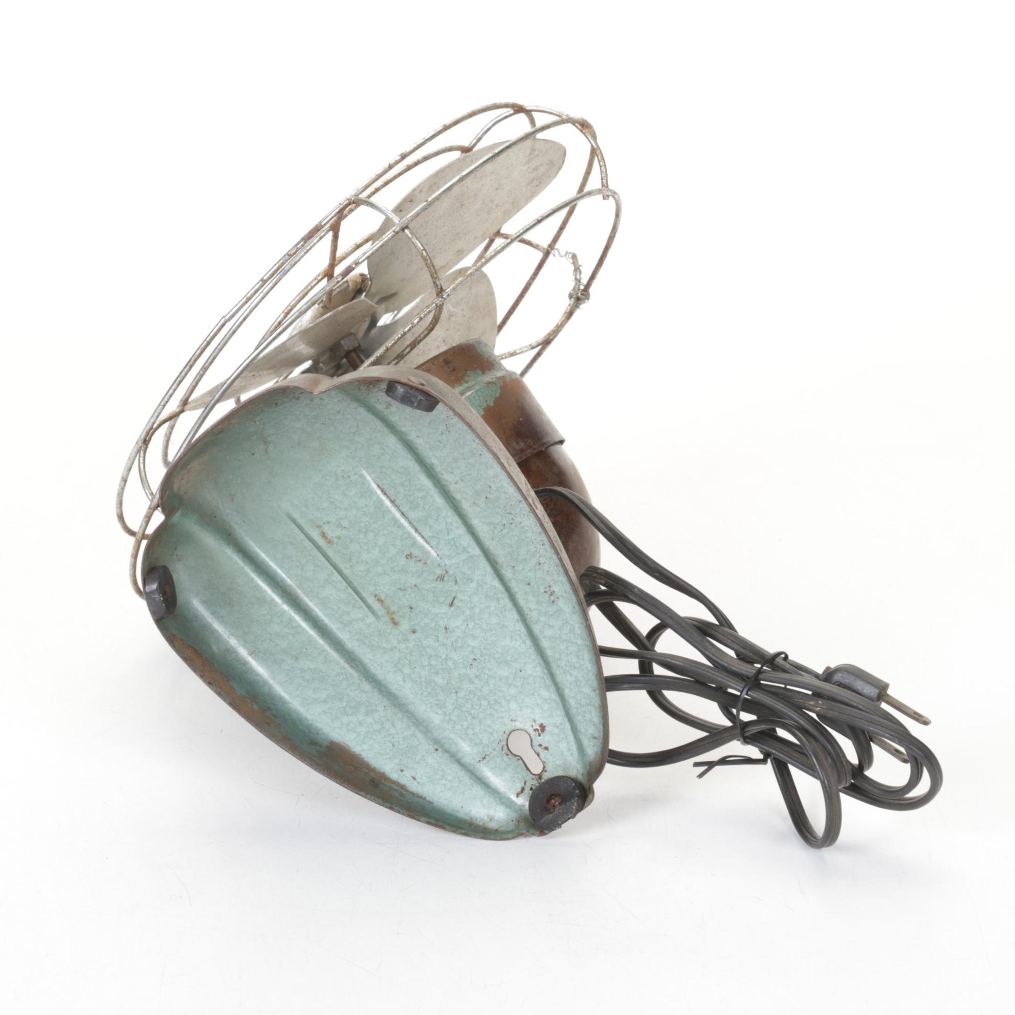 Art Deco Style McGraw Electric Co. Zero Desk Fan, Mid-20th C