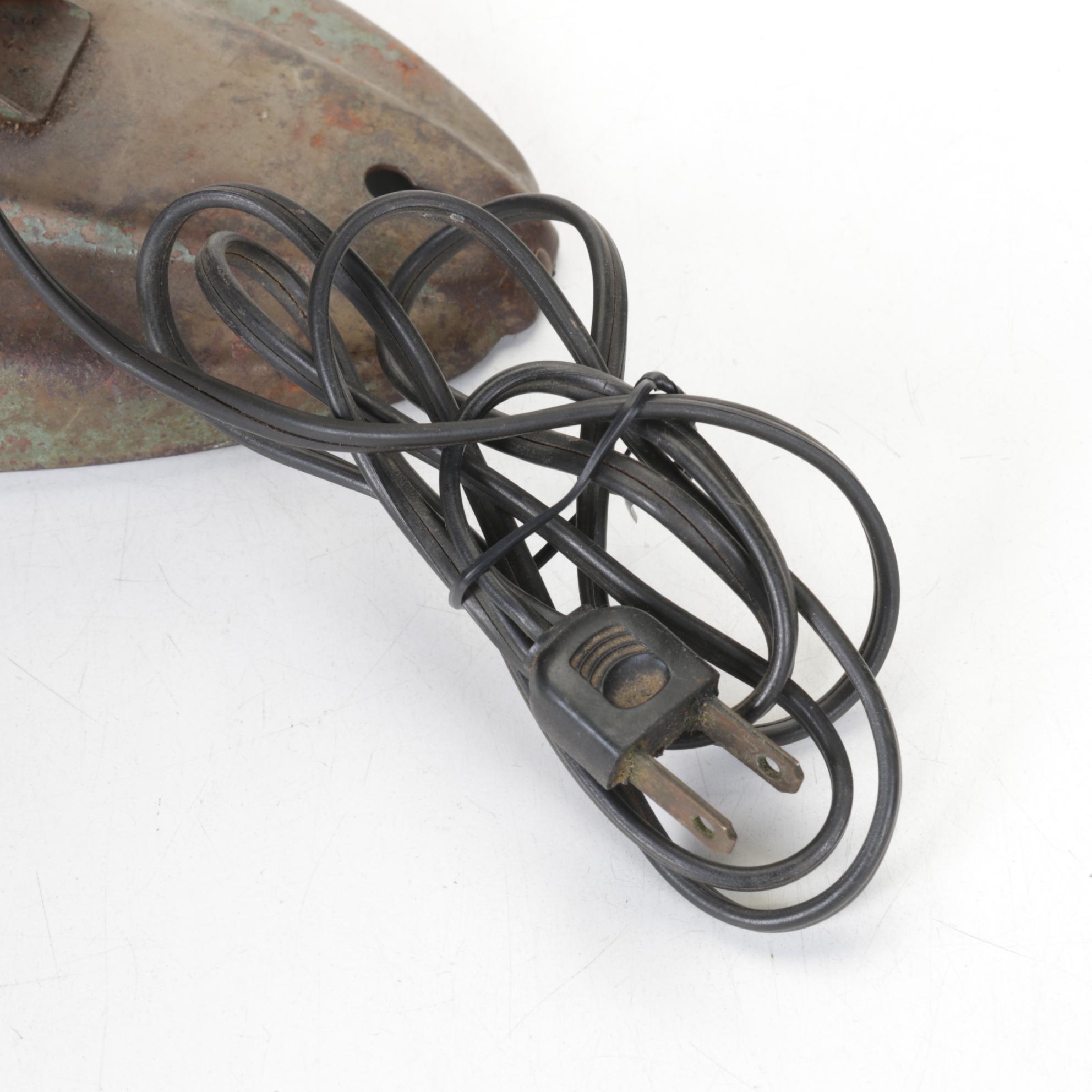 Art Deco Style McGraw Electric Co. Zero Desk Fan, Mid-20th C