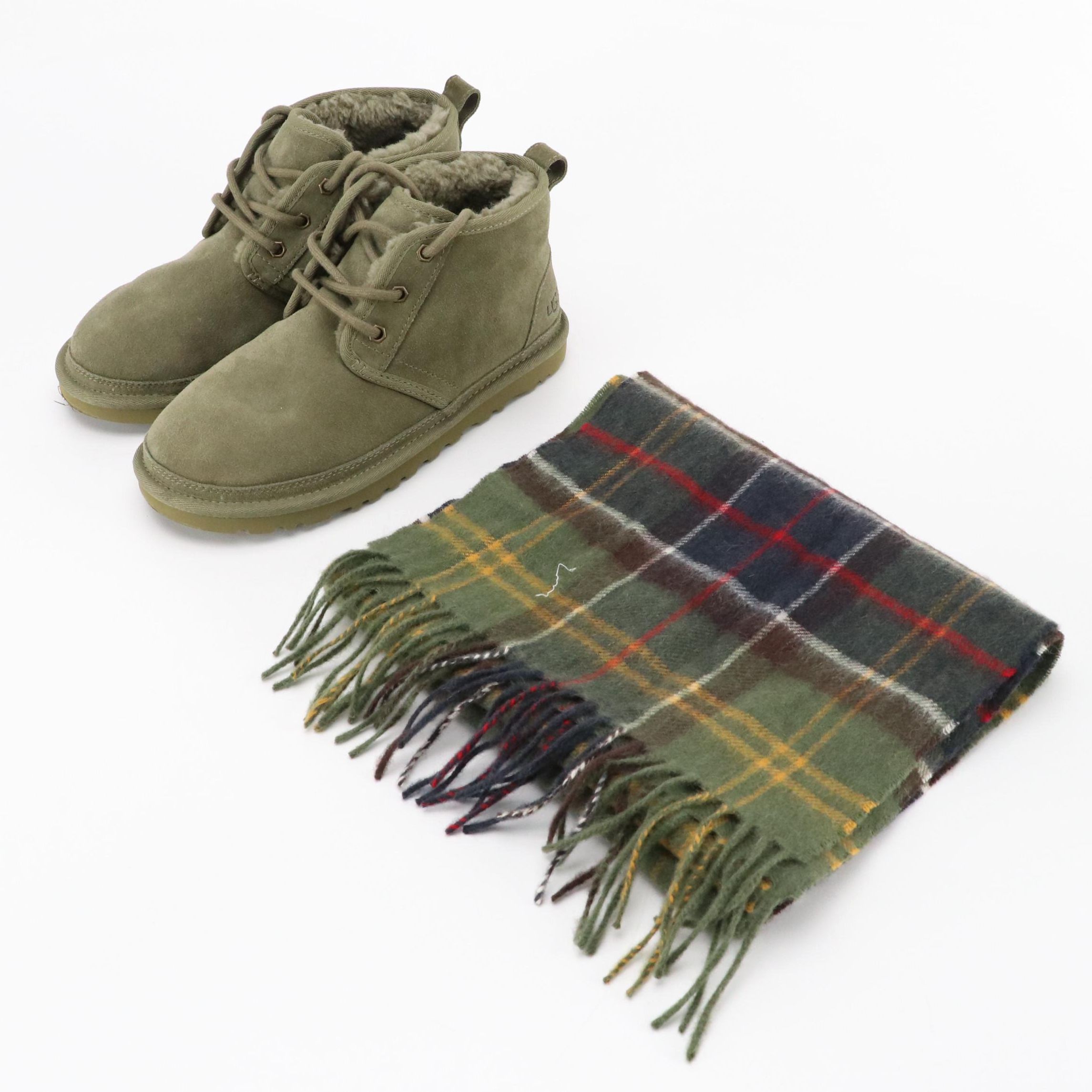 UGG Neumel Boot in Burnt Olive with Barbour Tartan Wool Scarf