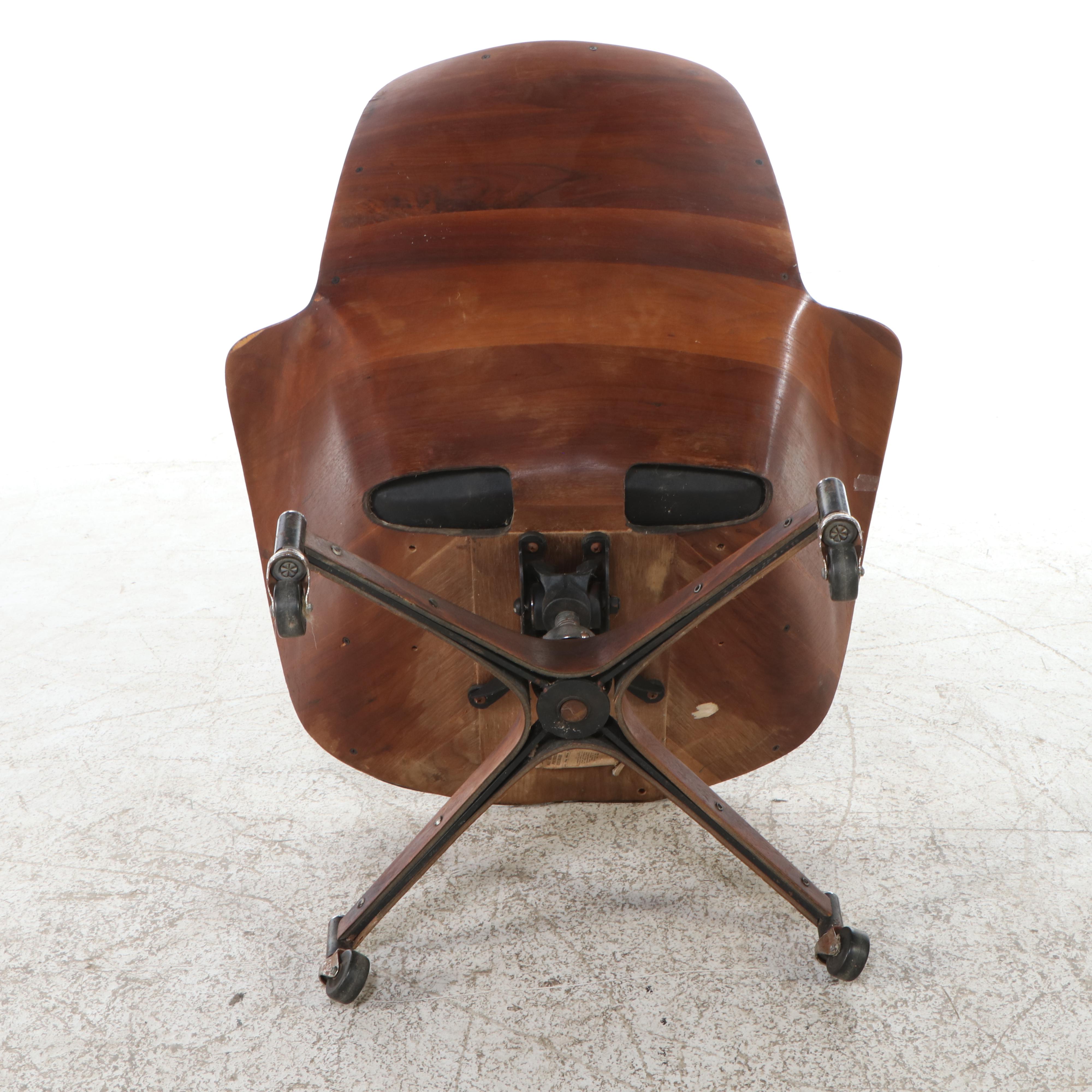 George Mulhauser for Plycraft "Mr. Chair" Leather and Bentwood Lounge Chair