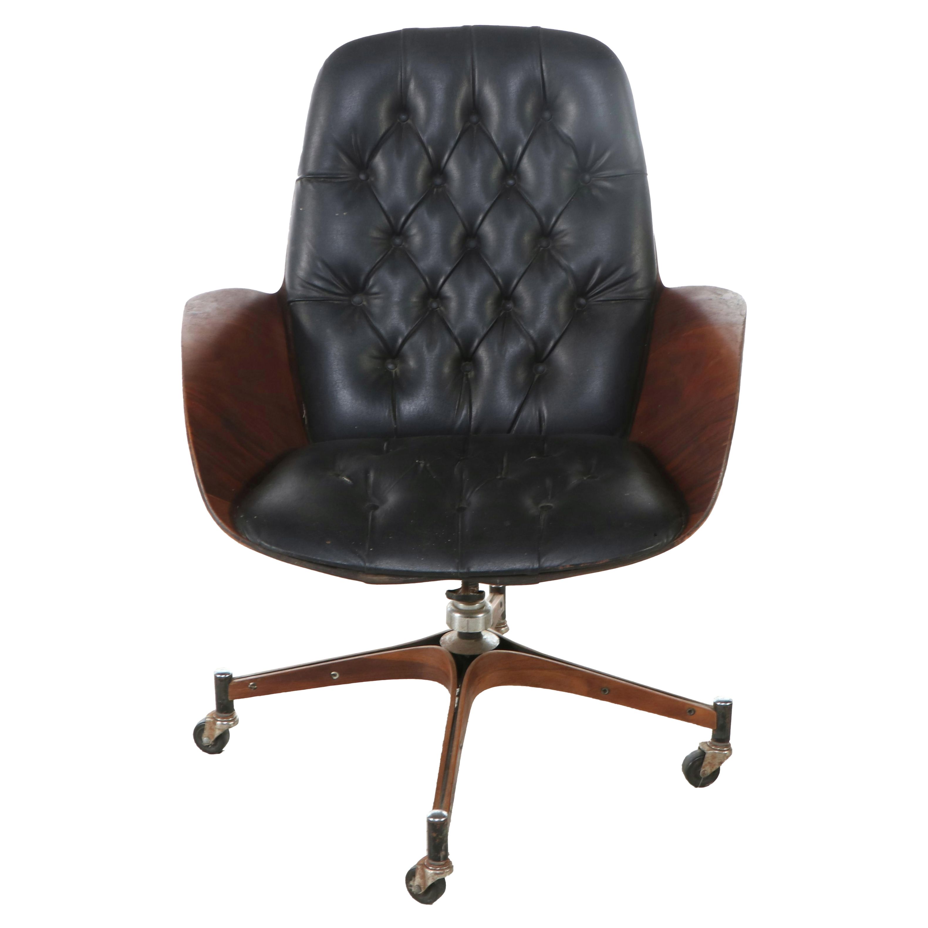 George Mulhauser for Plycraft "Mr. Chair" Leather and Bentwood Lounge Chair
