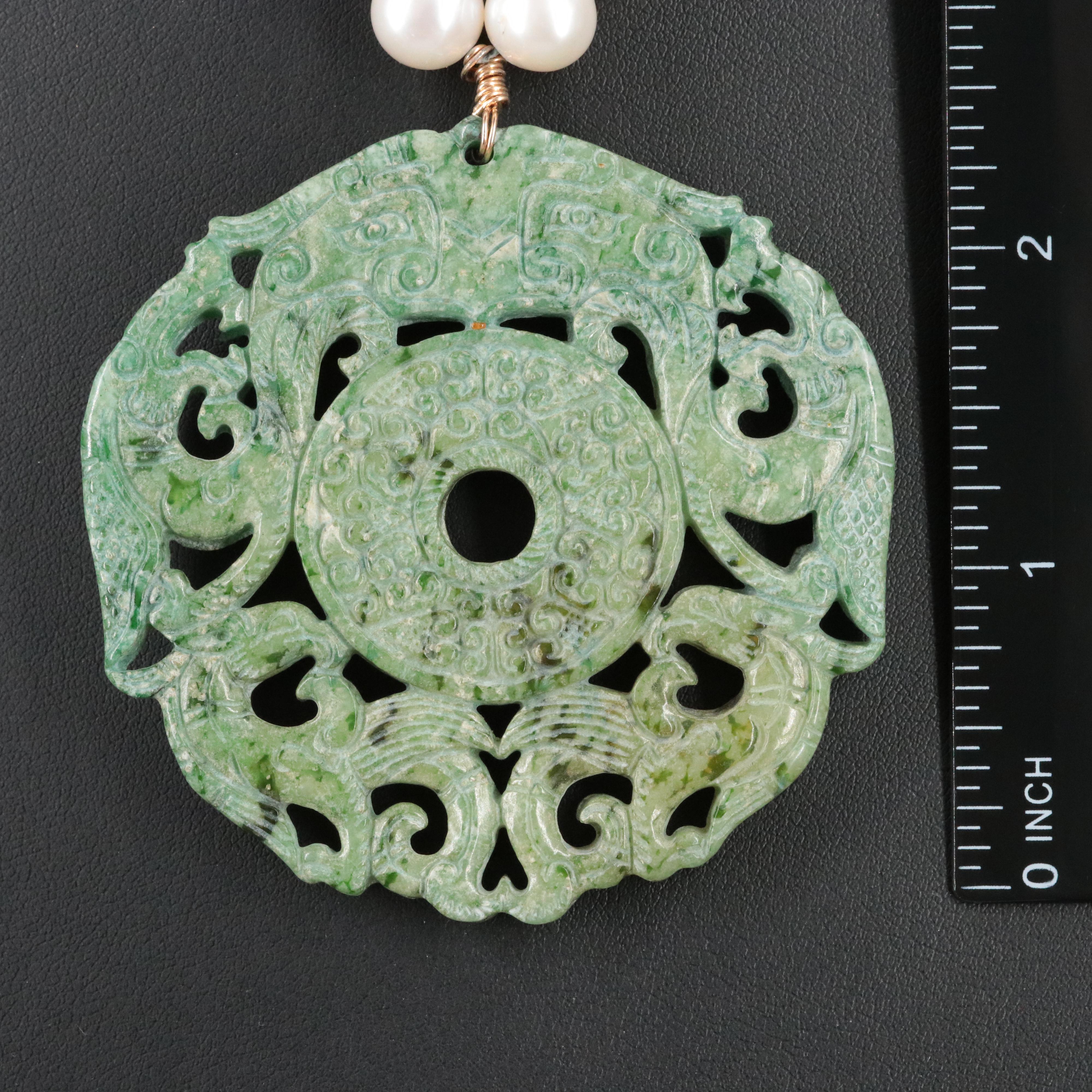 Pearl Necklace with Aventurine Asian Pendant