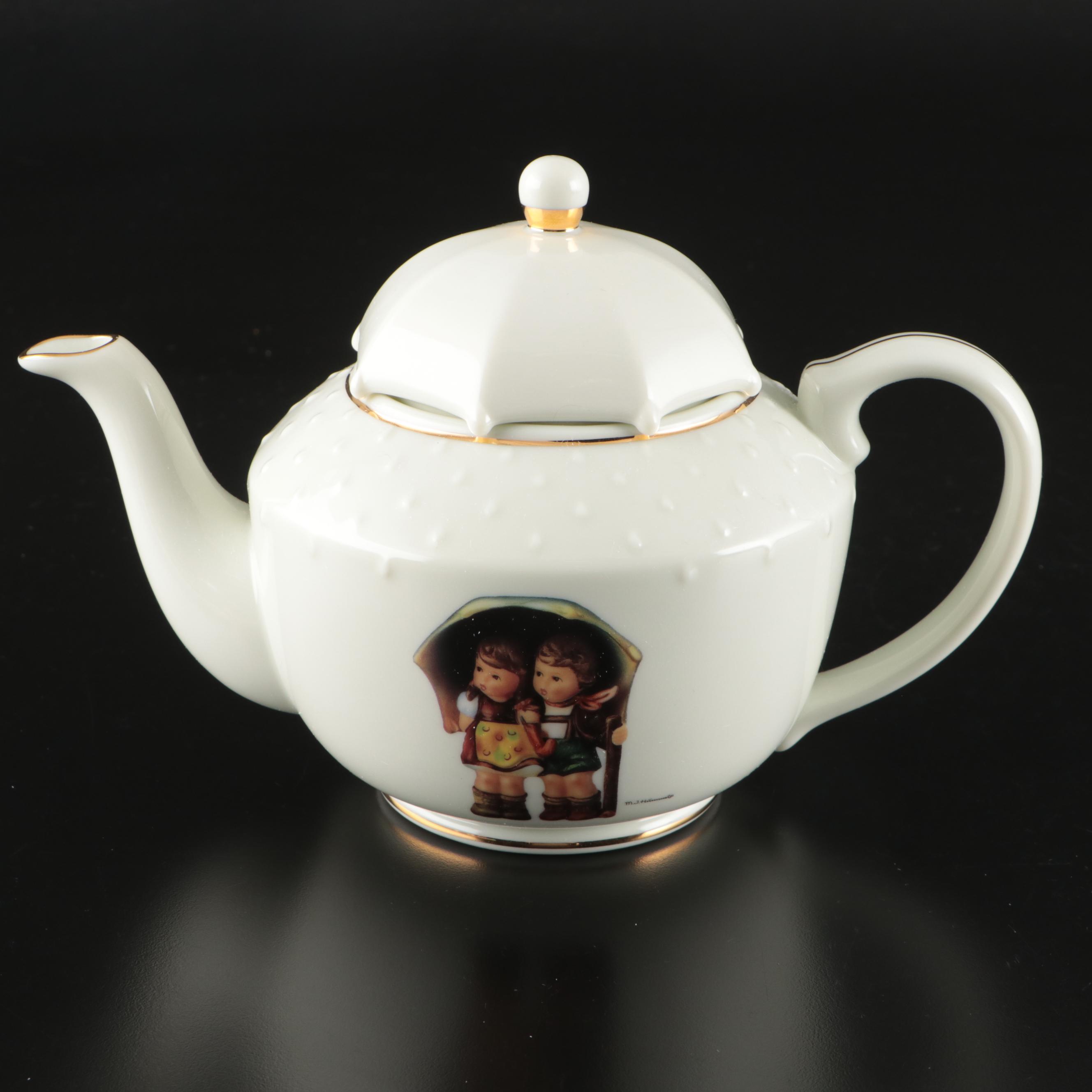 Danbury Mint "Stormy Weather" Footed Plate with More Porcelain Hummel Serveware