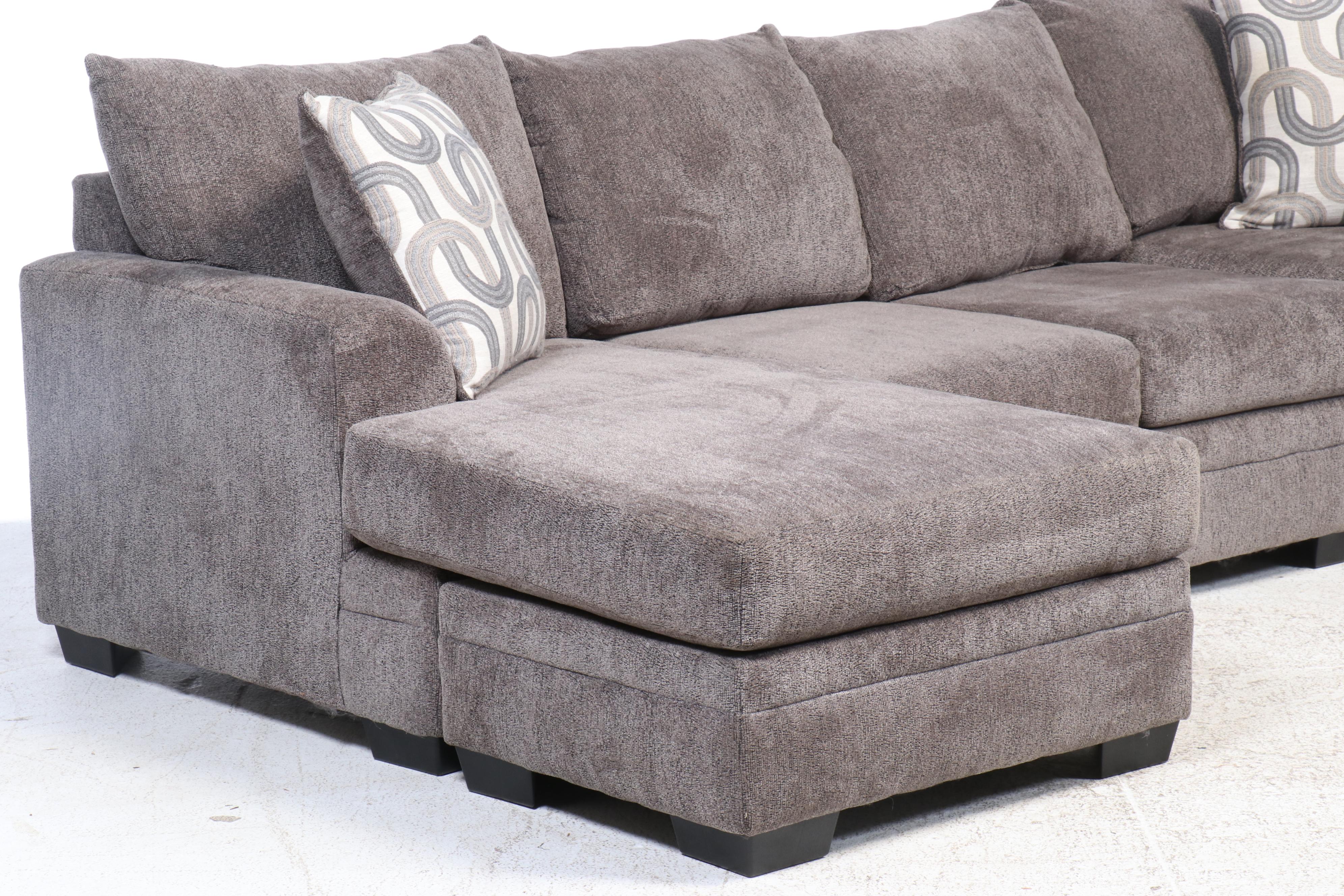 Contemporary Grey Chenille Upholstered Two-Piece Sectional Sofa